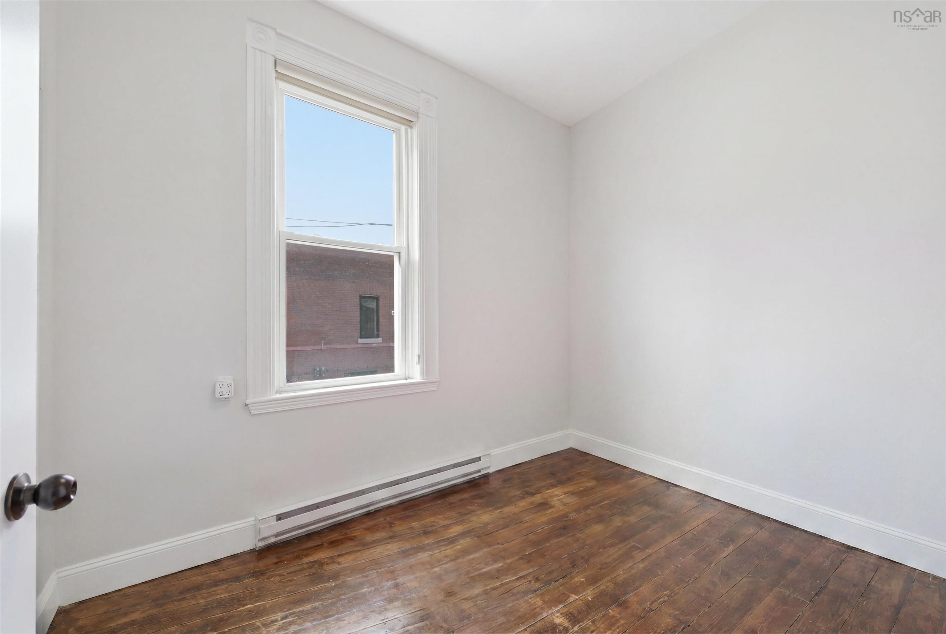 $598,000.00: 481 & 483 King Street, Bridgewater
