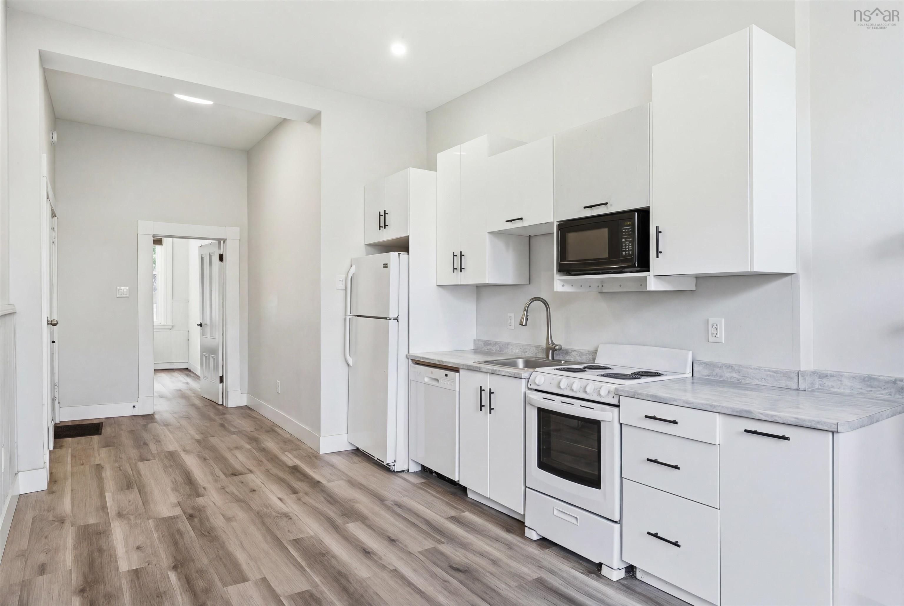 $598,000.00: 481 & 483 King Street, Bridgewater