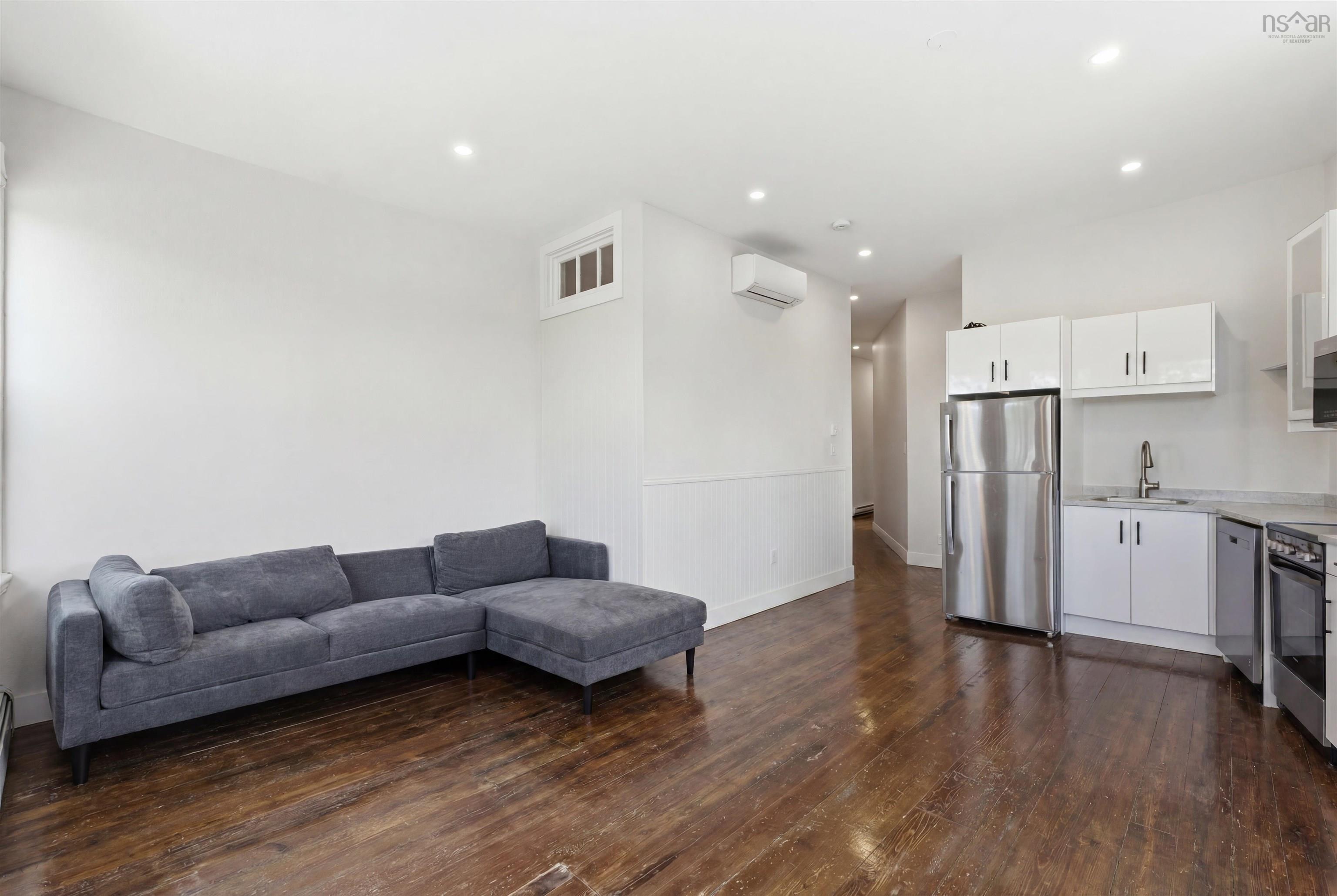 $598,000.00: 481 & 483 King Street, Bridgewater