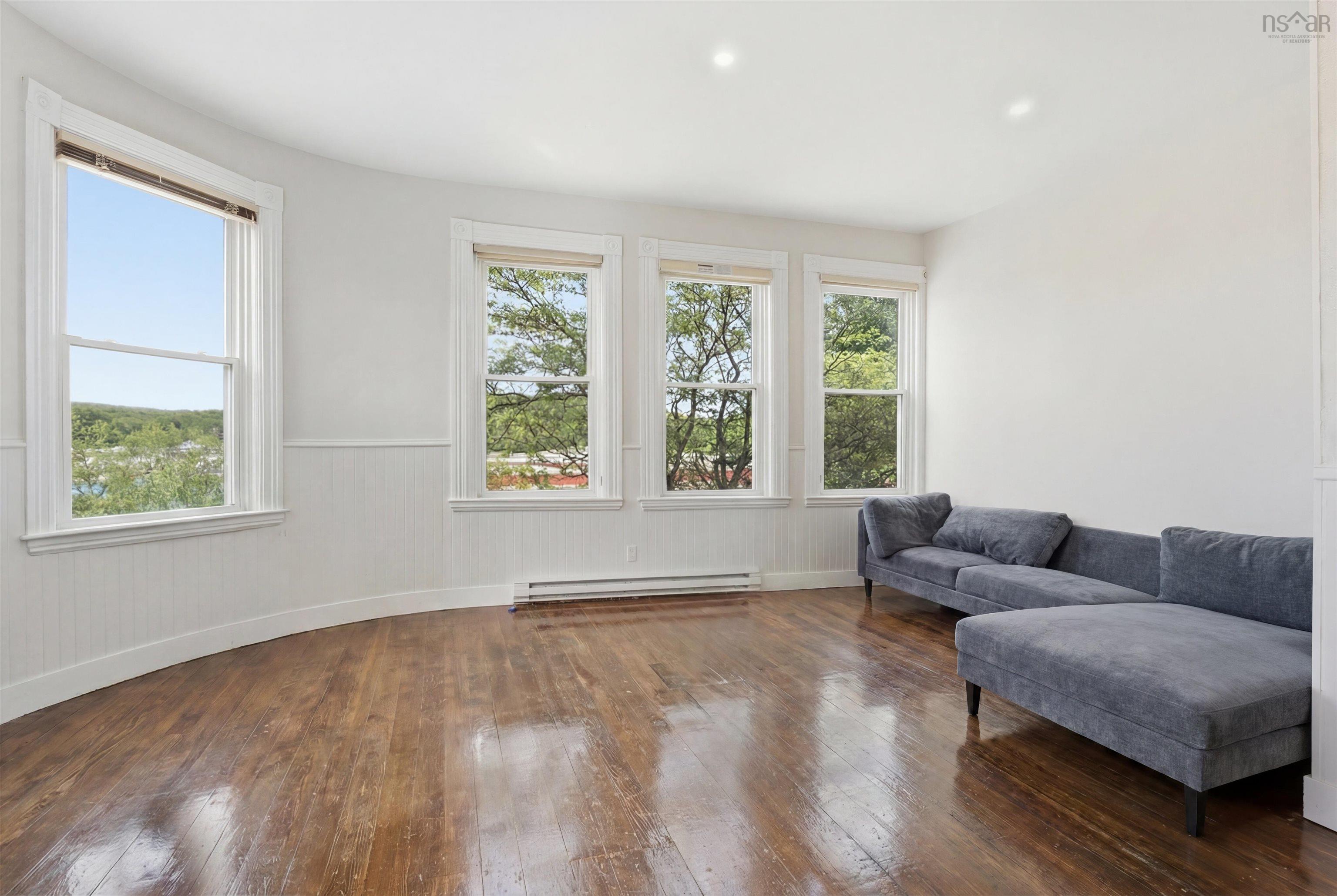 $598,000.00: 481 & 483 King Street, Bridgewater
