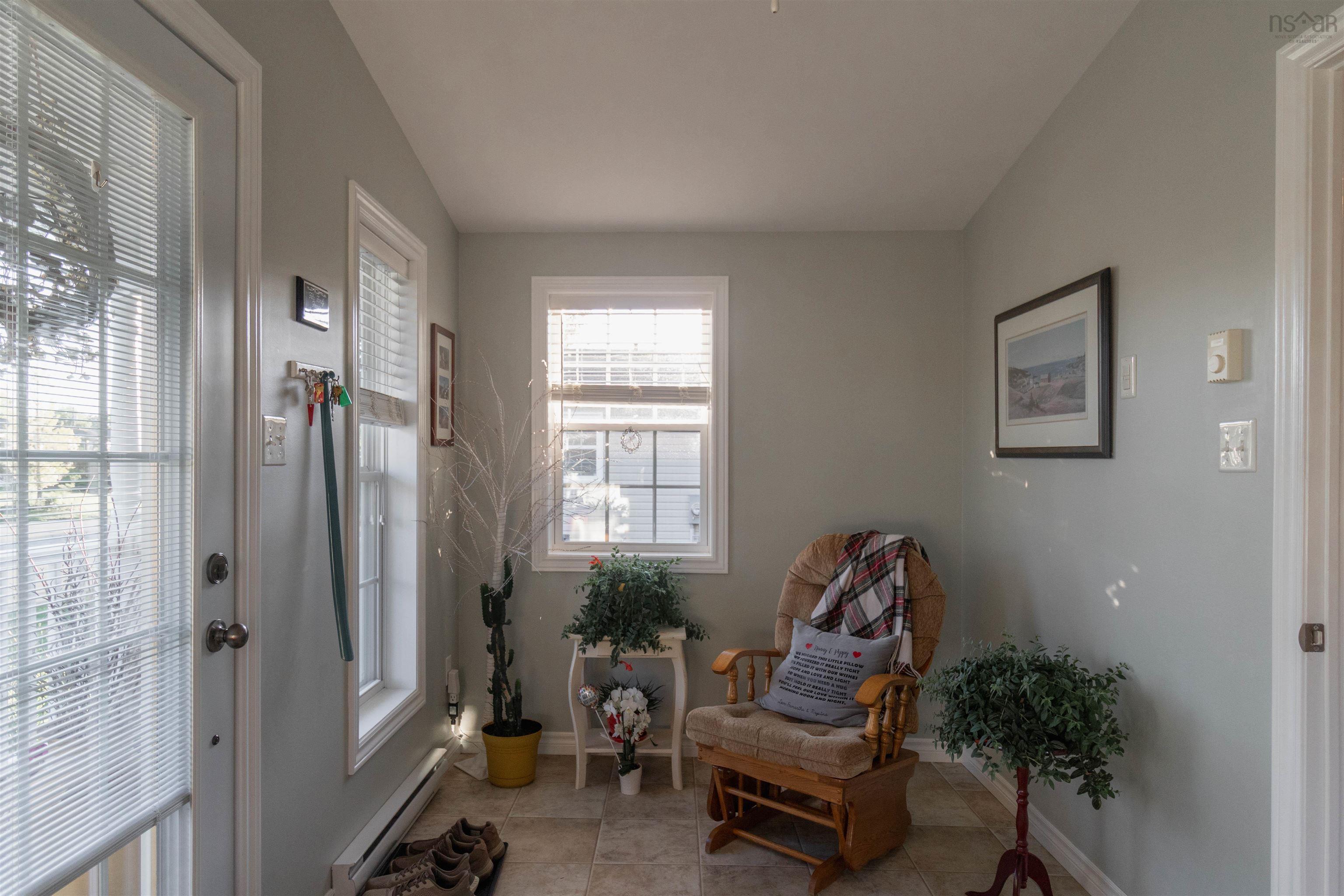 $295,000.00: 38 Irven Drive, Garlands Crossing