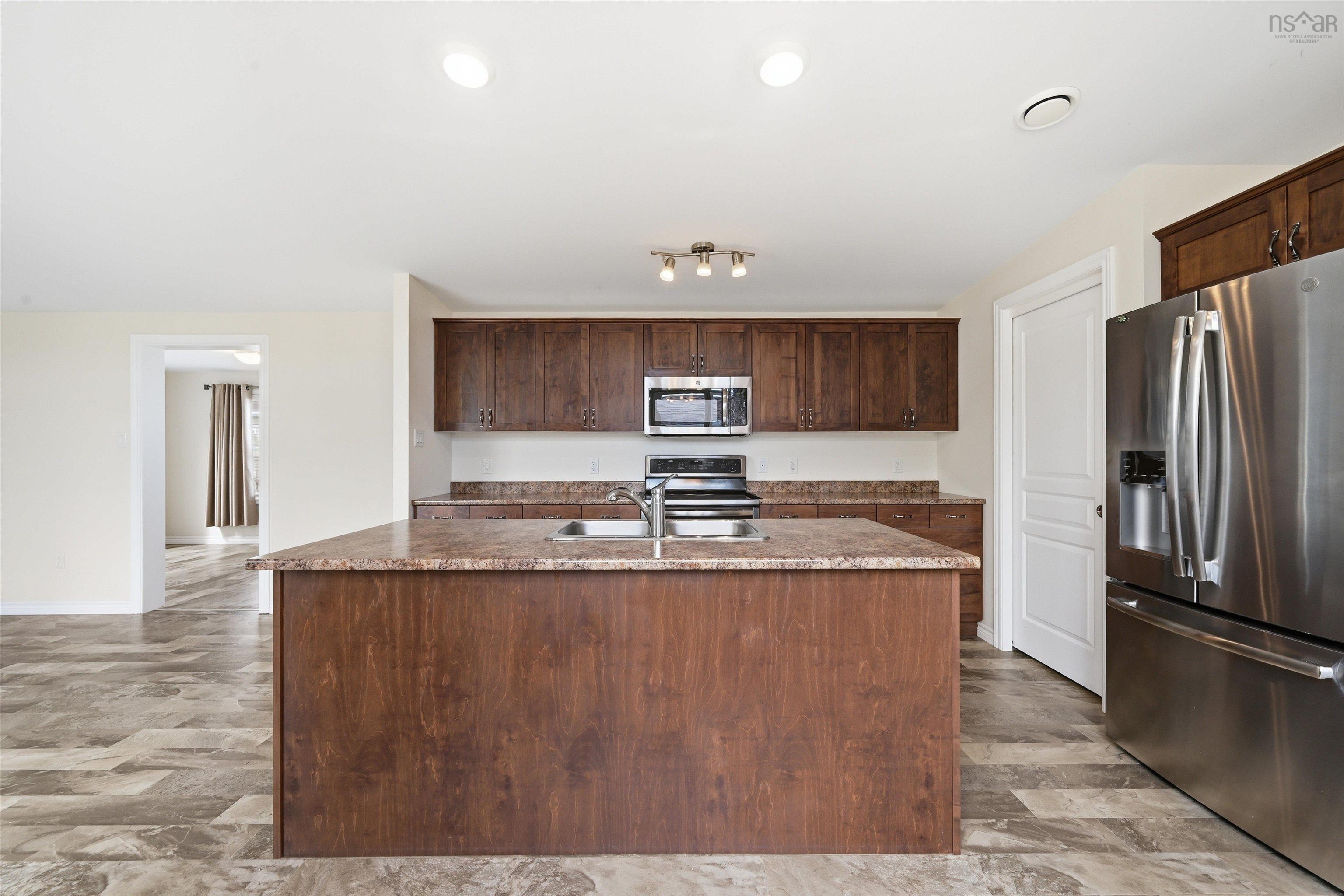 $329,900.00: 27 Annie May Court, Garlands Crossing