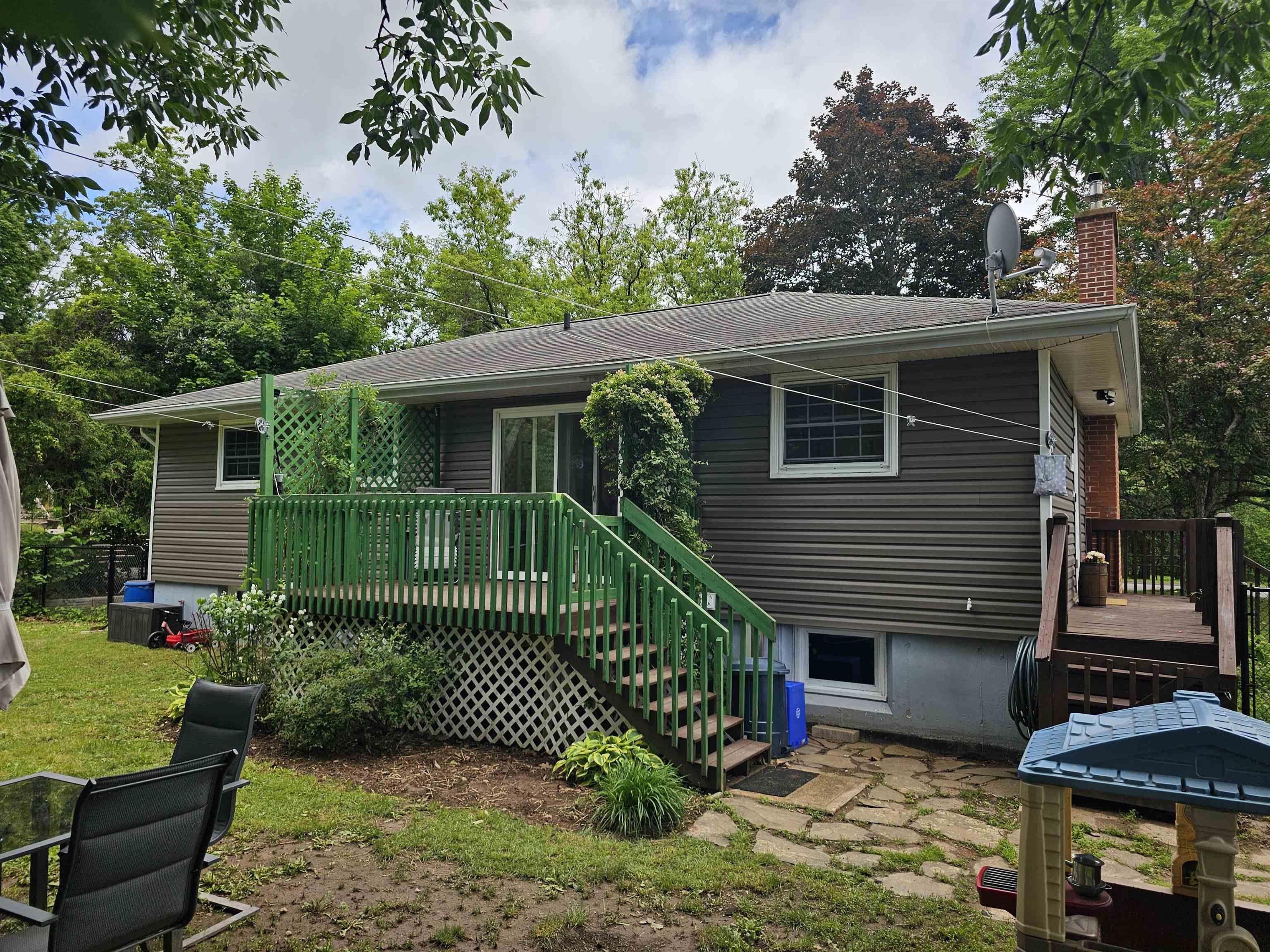 $310,000.00: 221 Main Street, Middleton