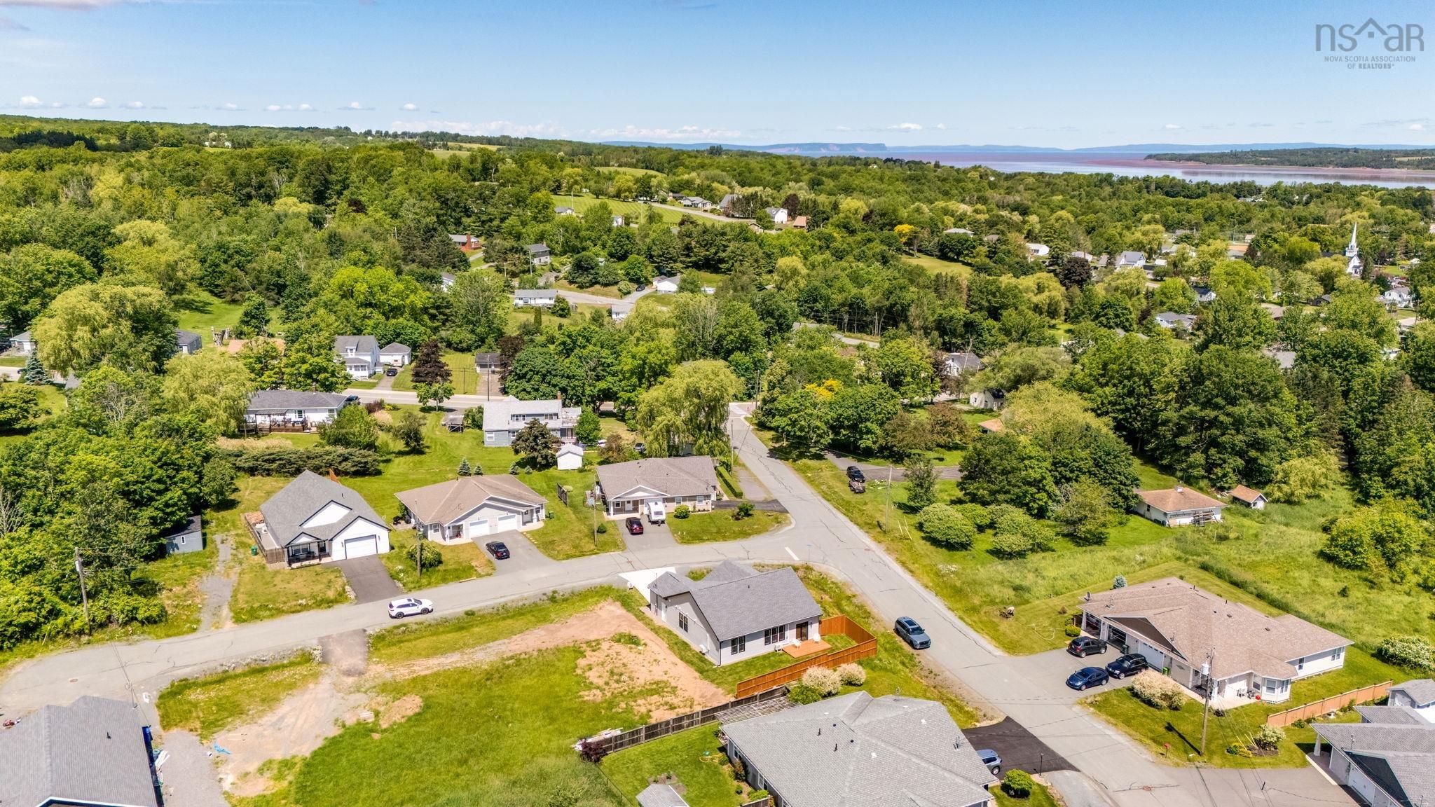 $499,900.00: 5 McCully Crescent, Hantsport