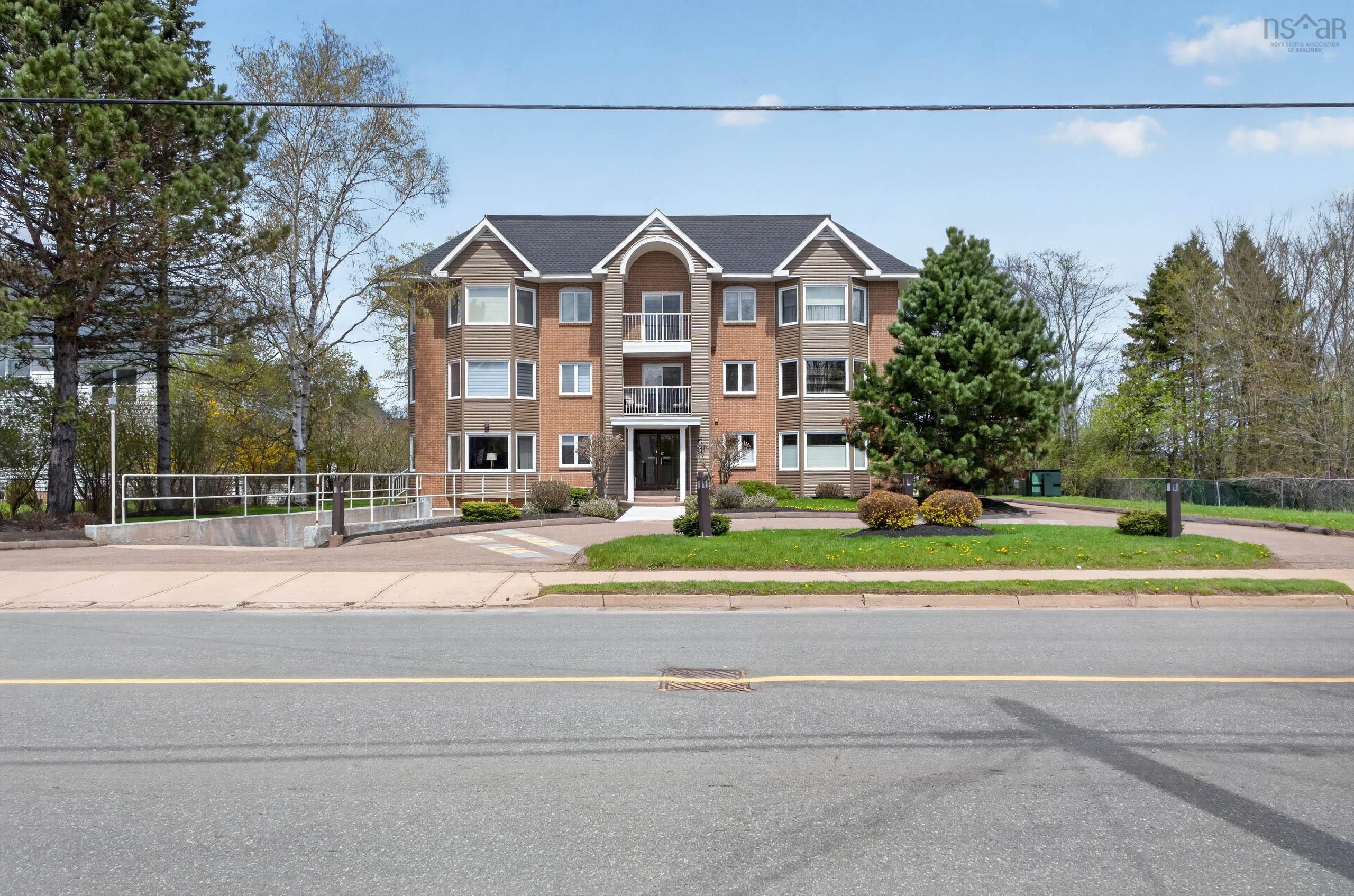 $280,000.00: 204 403 Prince Street, Truro