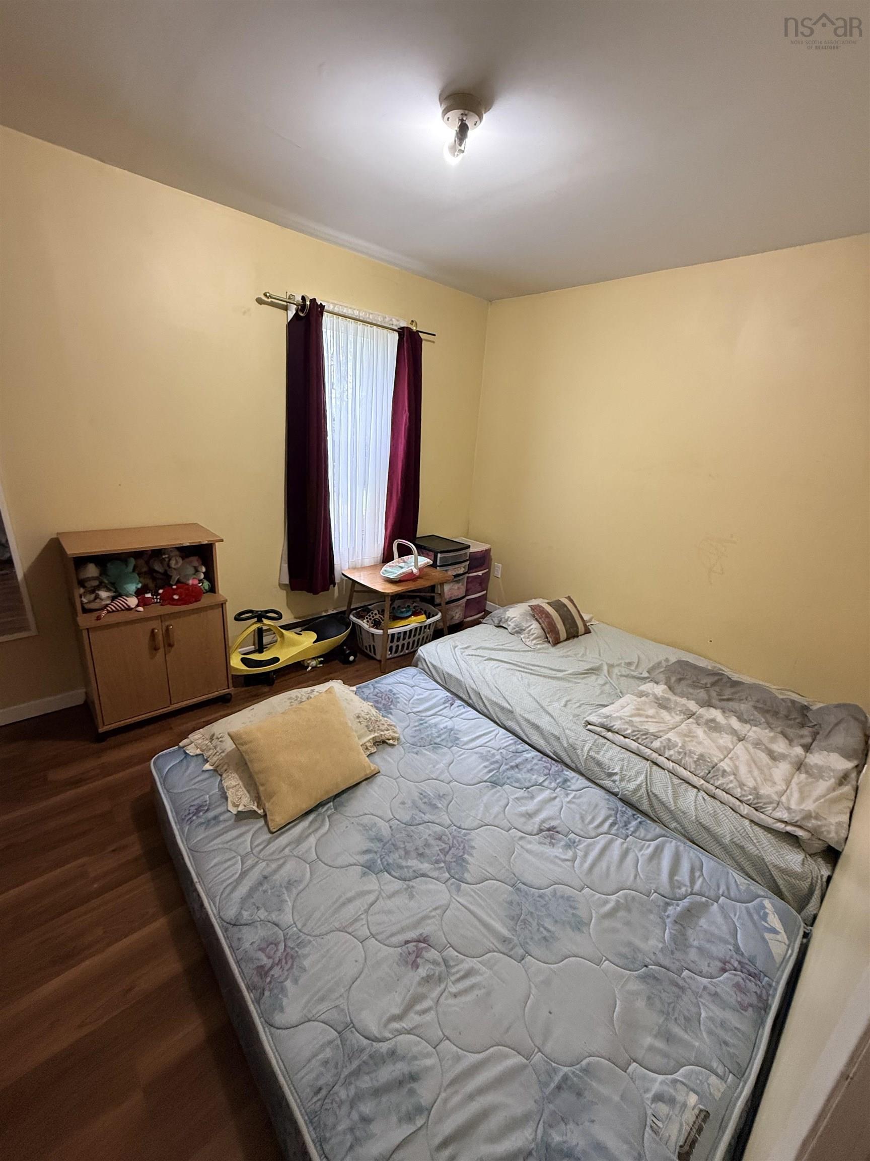 $219,000.00: B1N2H3 100-102 Henry Street Street, Sydney