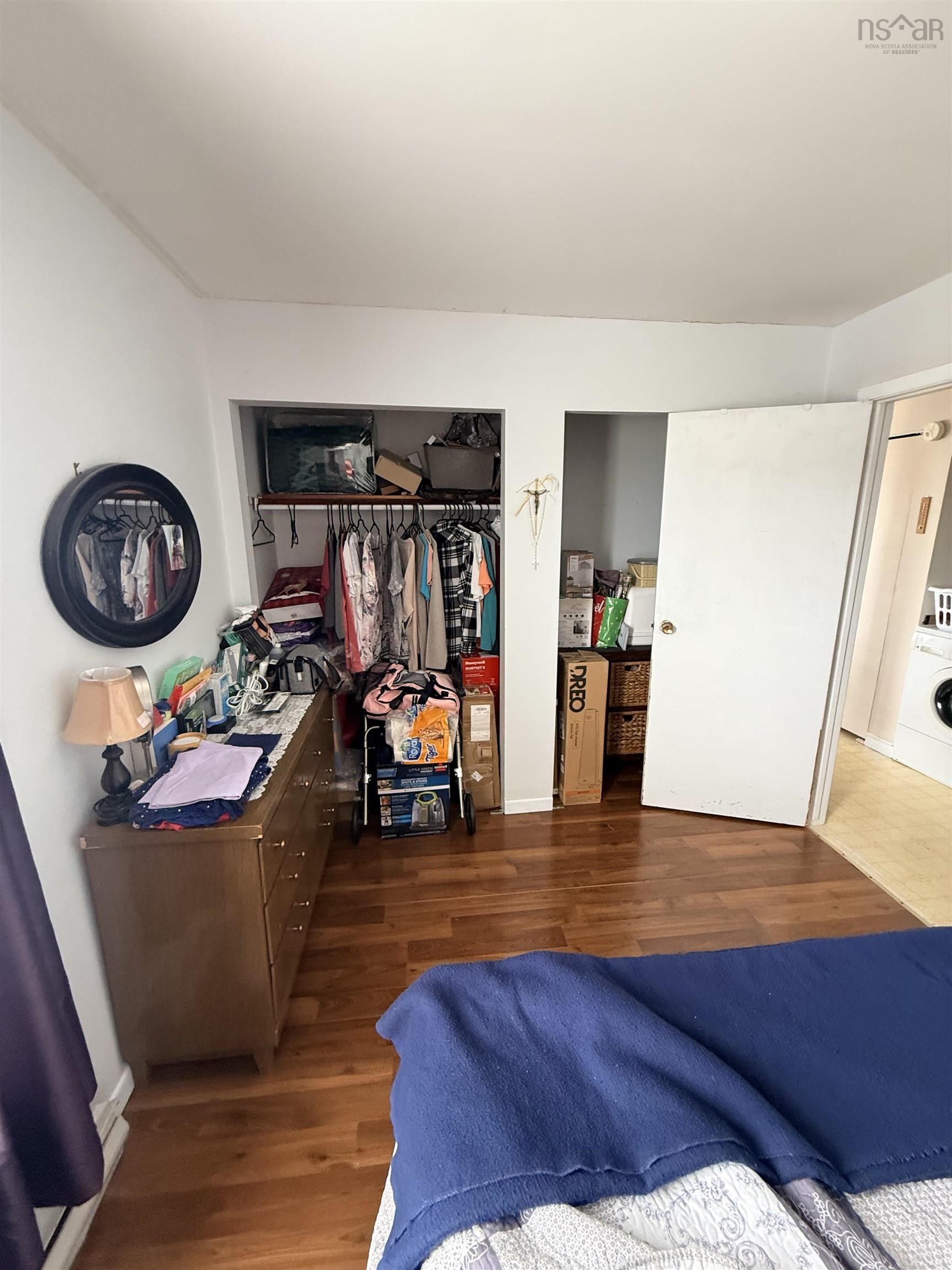 $219,000.00: B1N2H3 100-102 Henry Street Street, Sydney