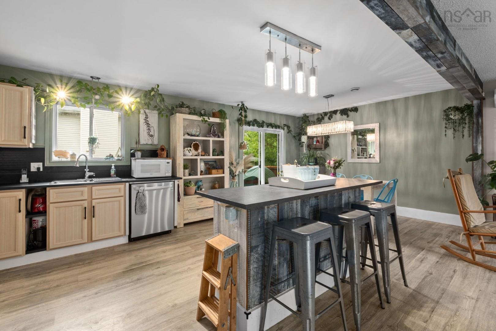 $599,900.00: 5 Joan Eleanor Drive, Dartmouth