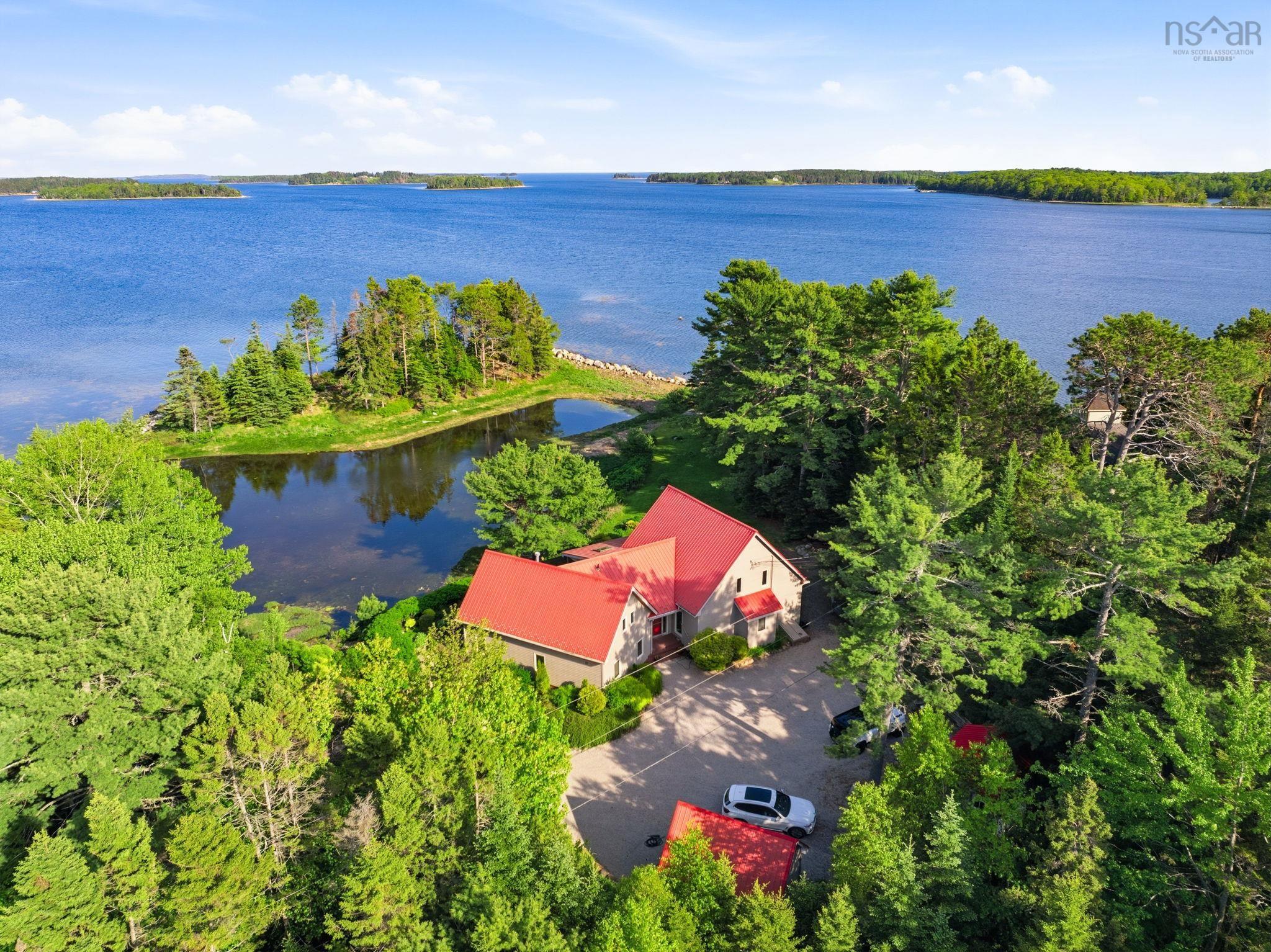 $2,850,000.00: 22 Heron Point Road, Martins River