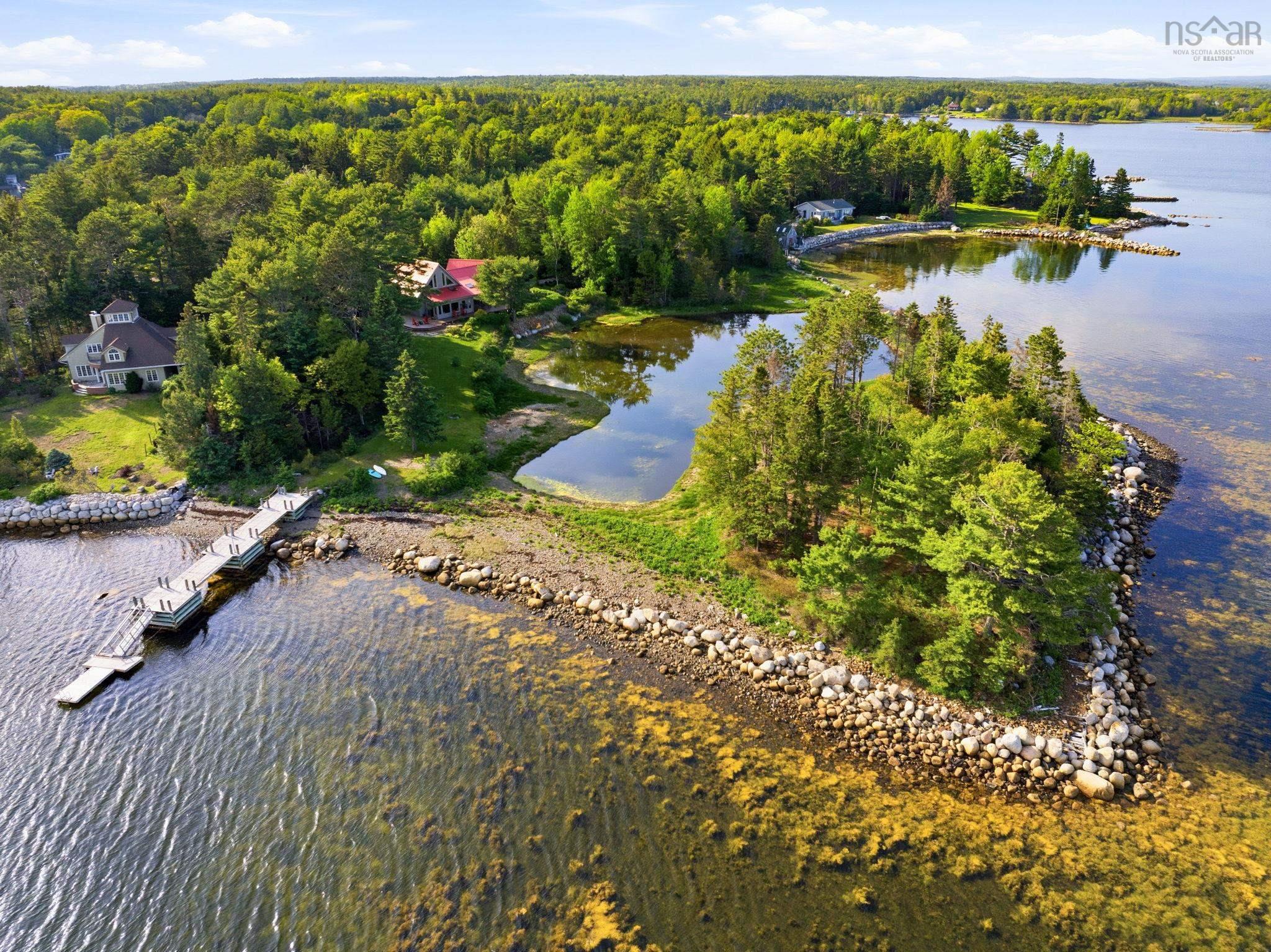$2,850,000.00: 22 Heron Point Road, Martins River