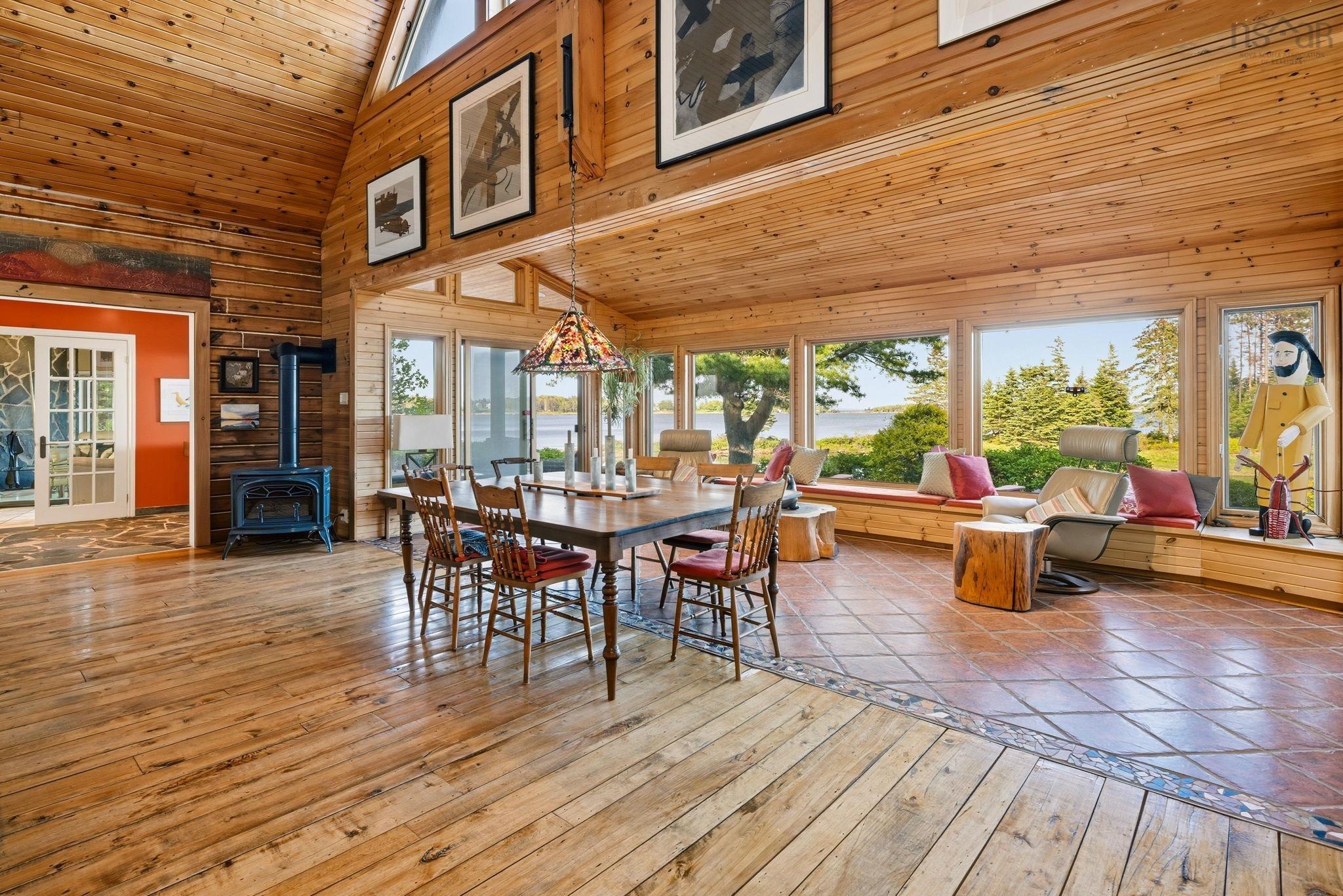 $2,850,000.00: 22 Heron Point Road, Martins River