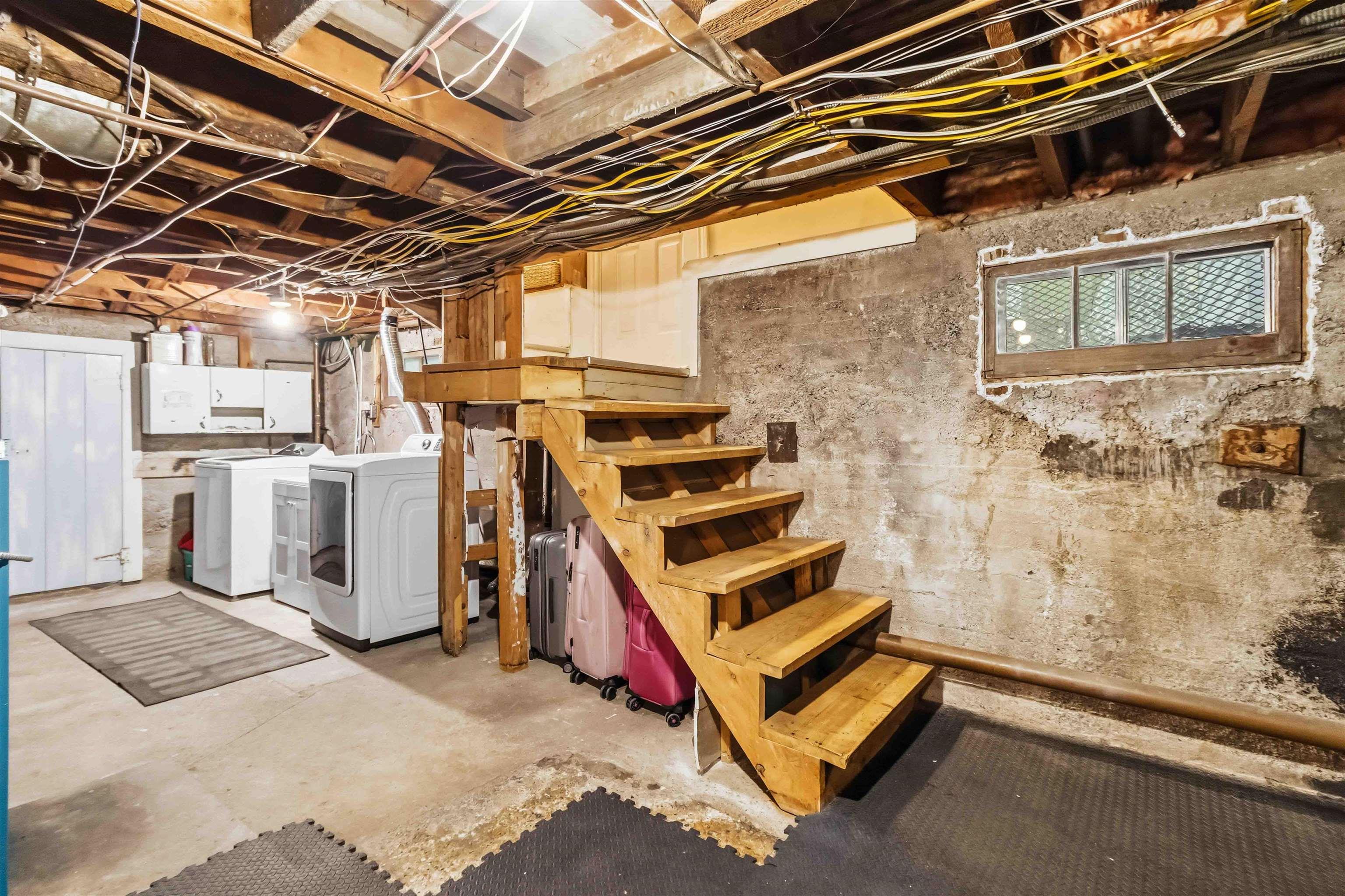 $550,000.00: 618 Herring Cove Road, Halifax