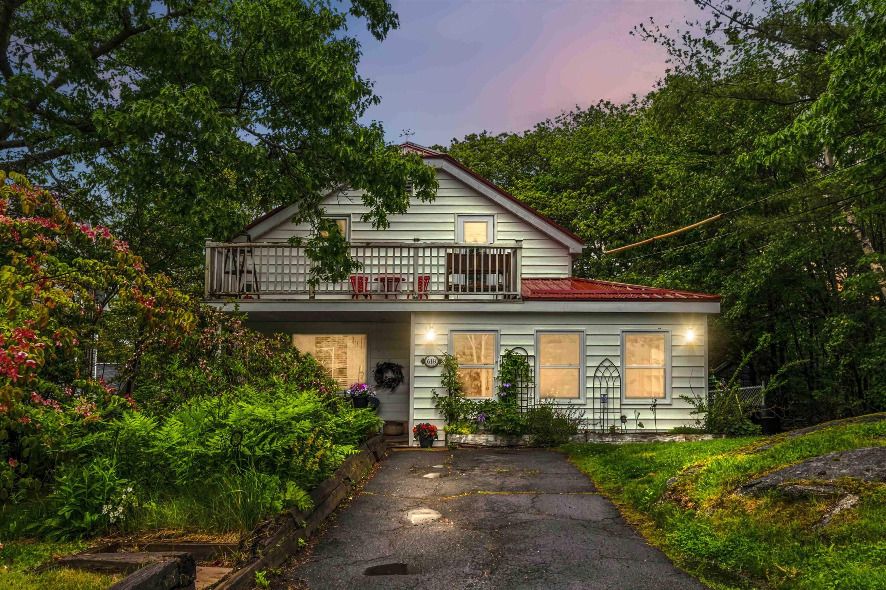 $550,000.00: 618 Herring Cove Road, Halifax