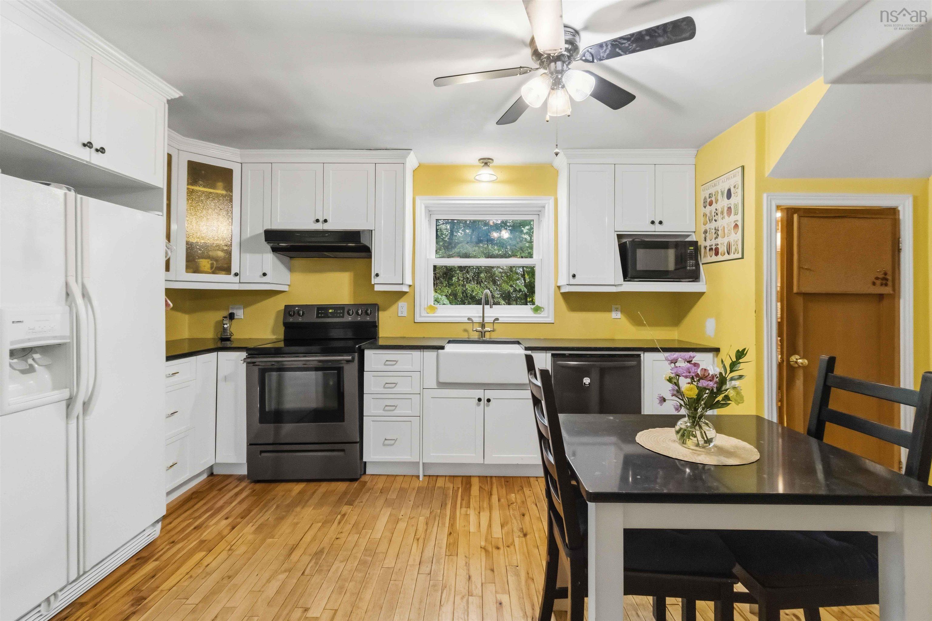 $550,000.00: 618 Herring Cove Road, Halifax