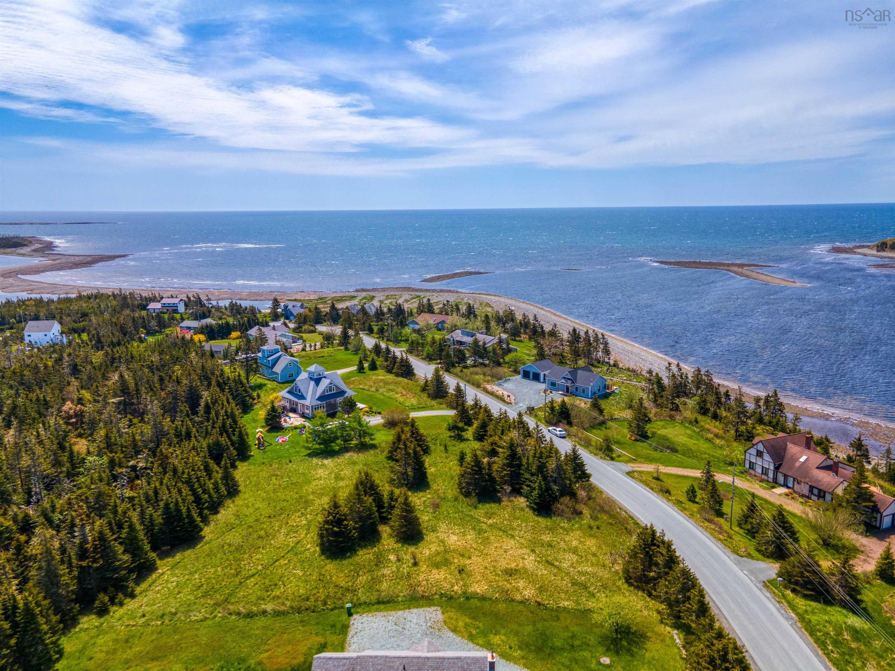 $295,000.00: 51 Spruce Court, Three Fathom Harbour
