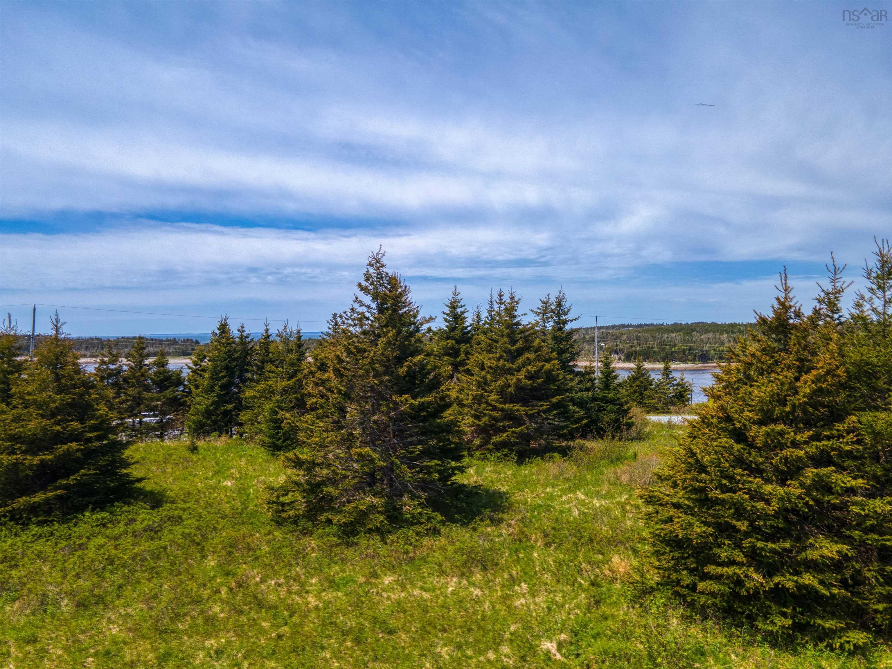 $295,000.00: 51 Spruce Court, Three Fathom Harbour