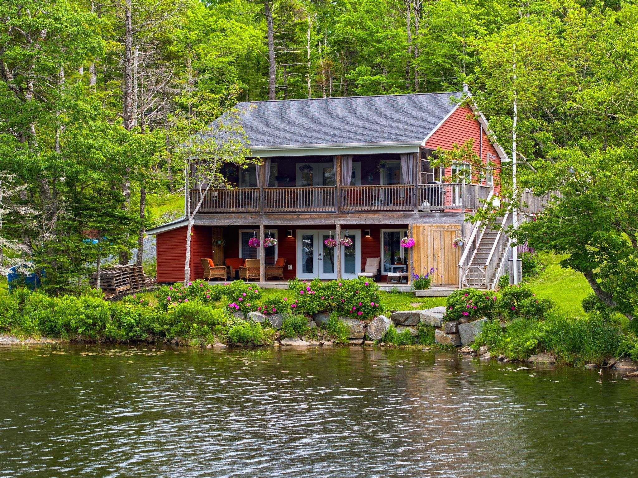 $776,000.00: 49 Cove Road, Mount Uniacke