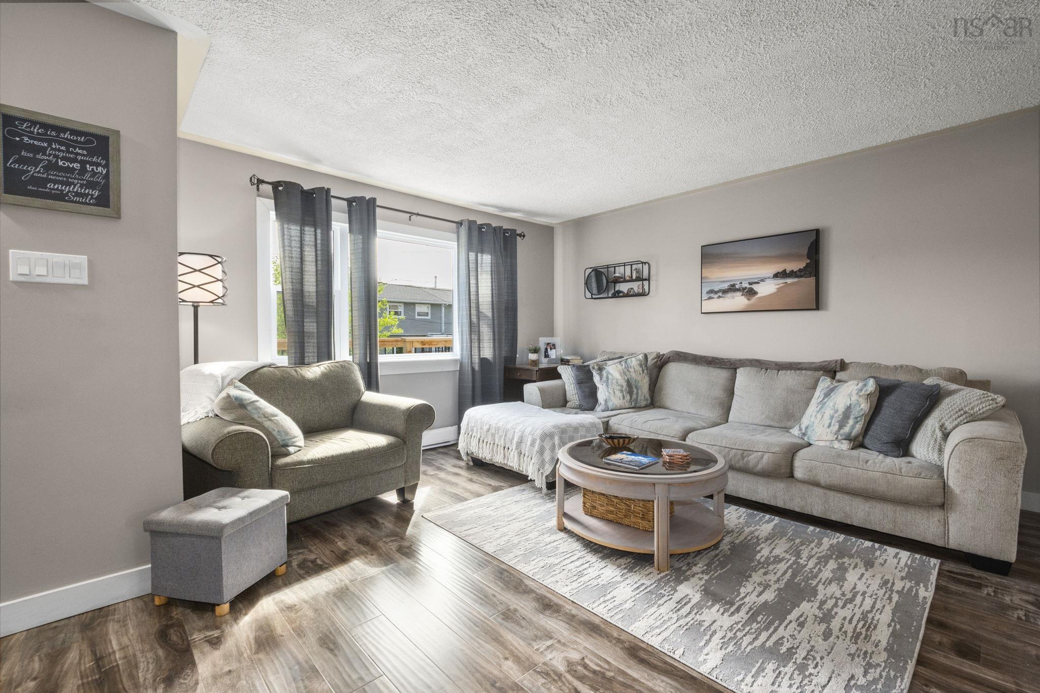 $449,900.00: 20 Steed Court, Dartmouth