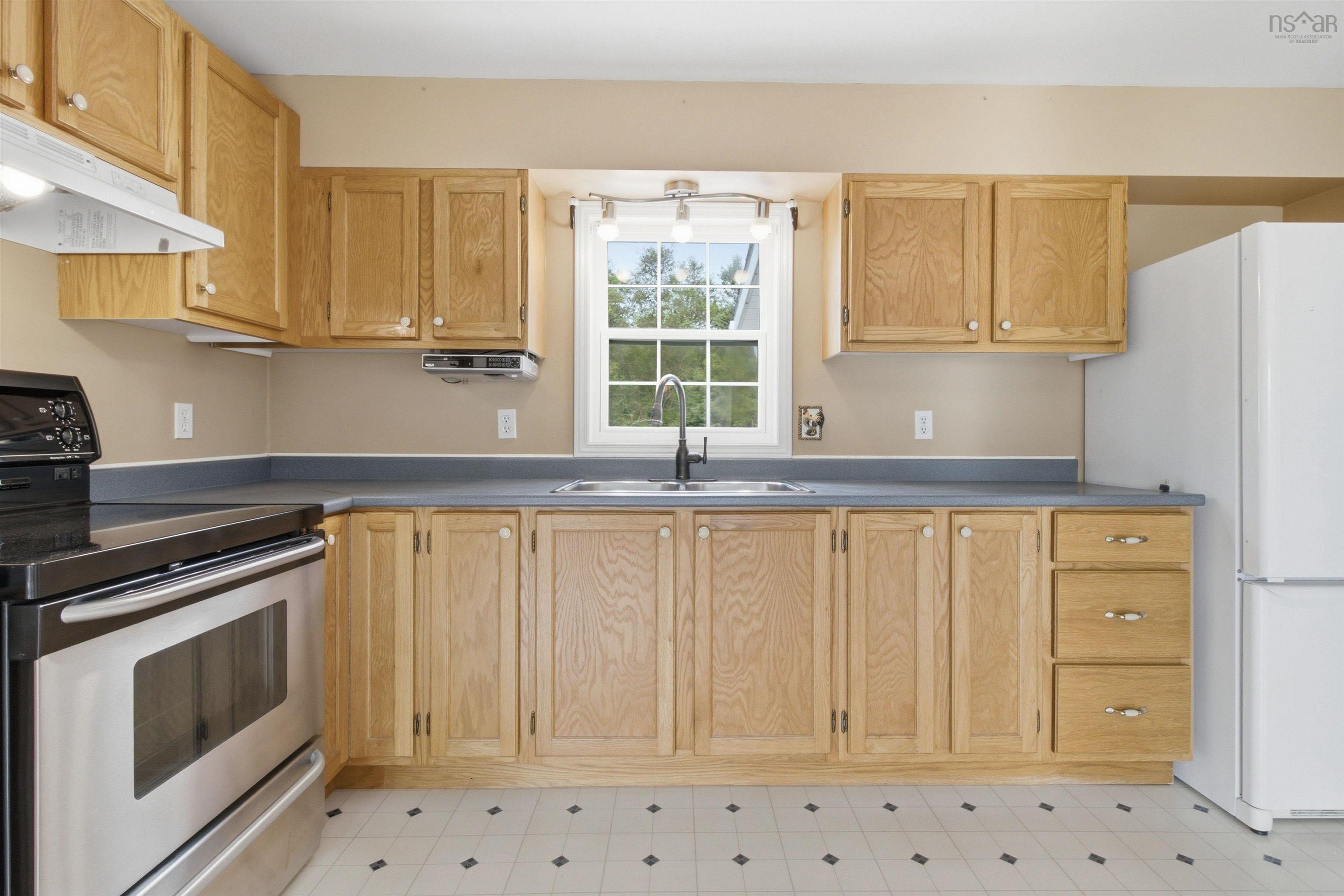 $499,900.00: 73 Underwood Road, Garlands Crossing