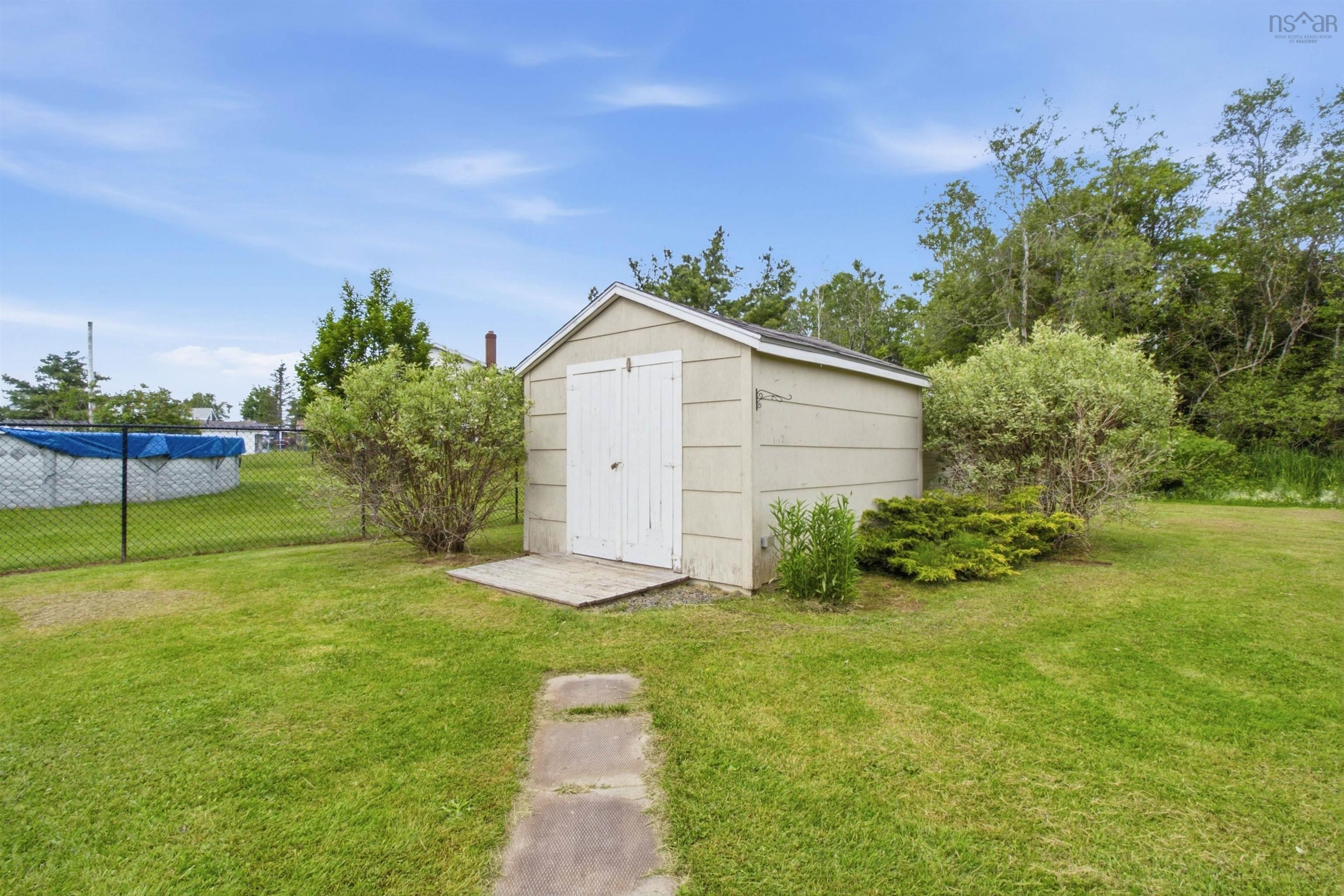 $499,900.00: 73 Underwood Road, Garlands Crossing