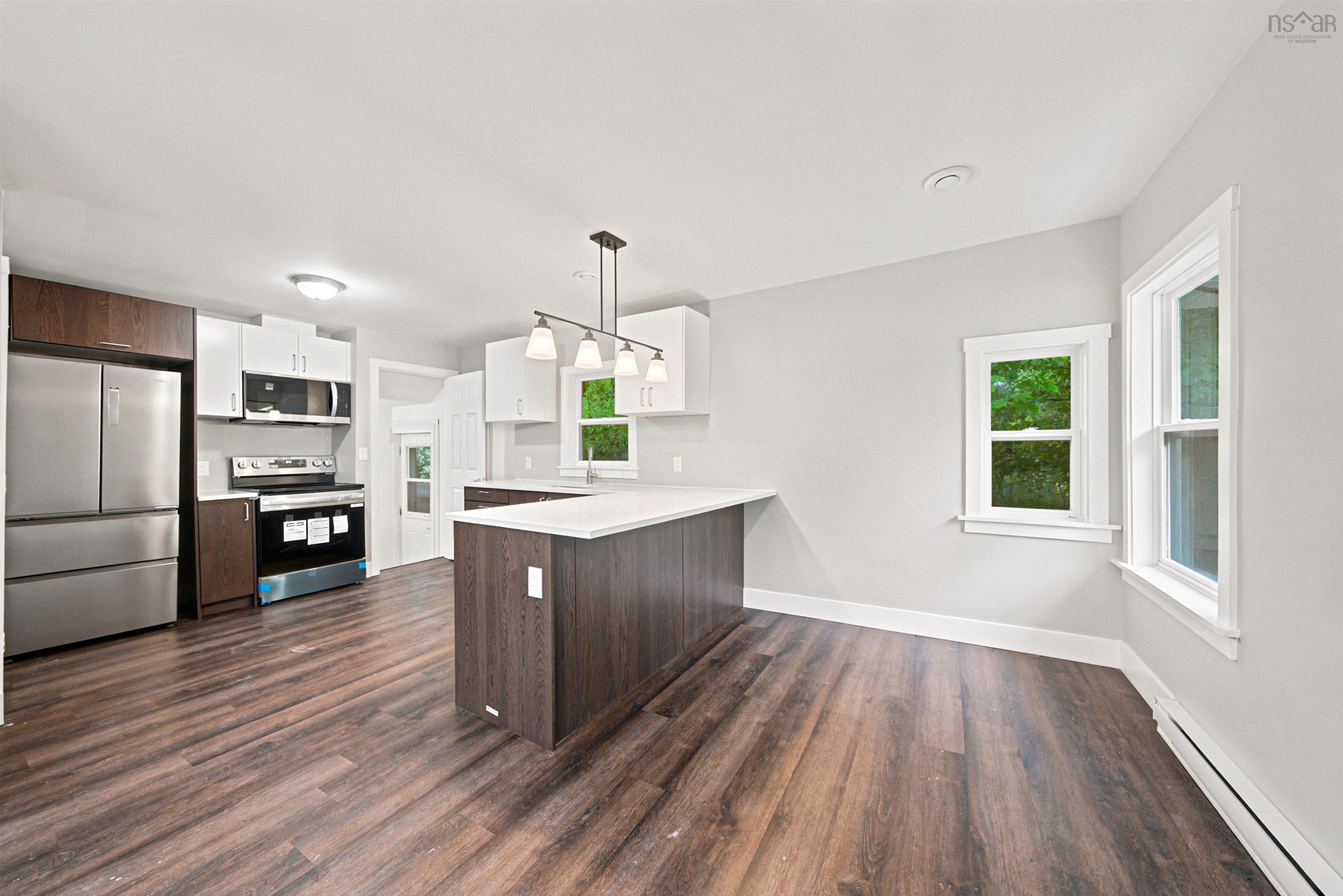 $549,900.00: 12 Nelson Avenue, Halifax