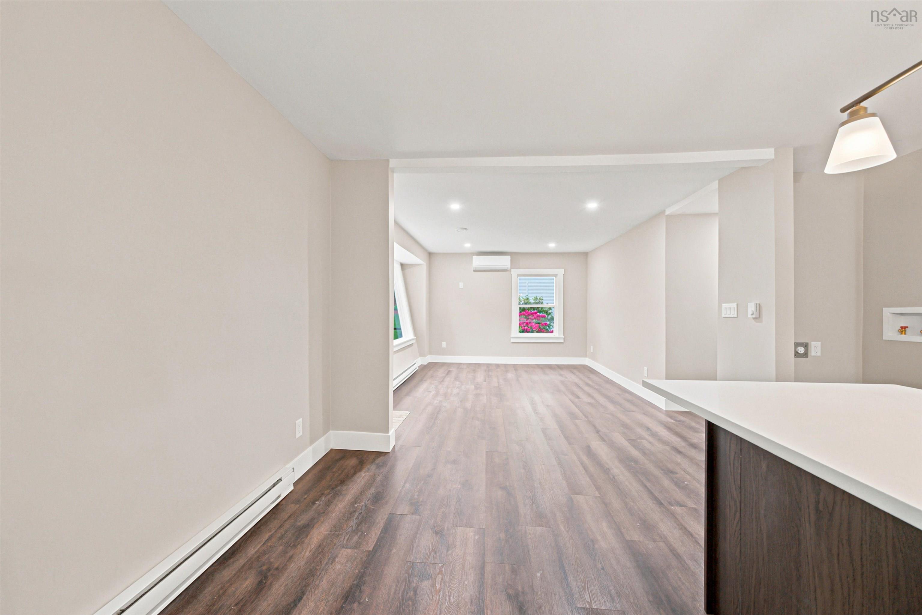 $549,900.00: 12 Nelson Avenue, Halifax