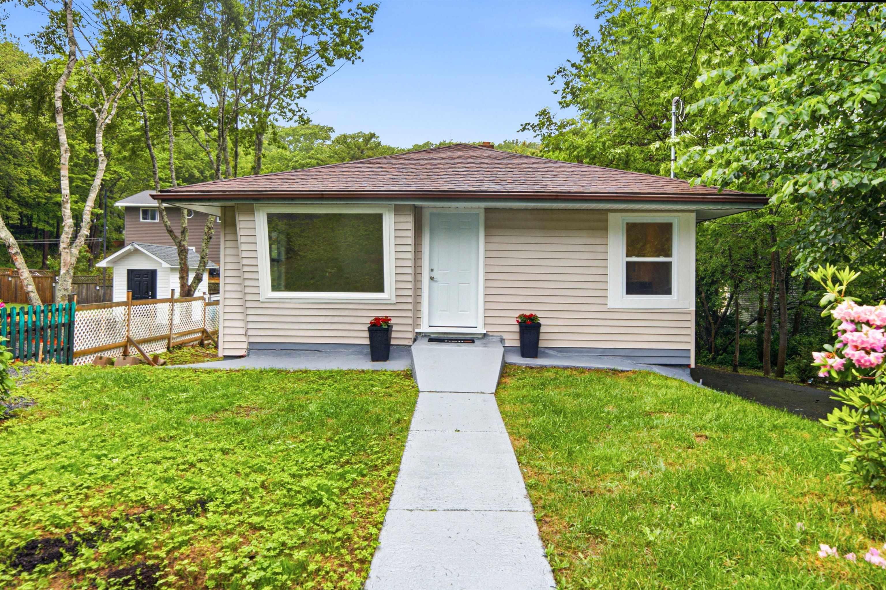 $549,900.00: 12 Nelson Avenue, Halifax