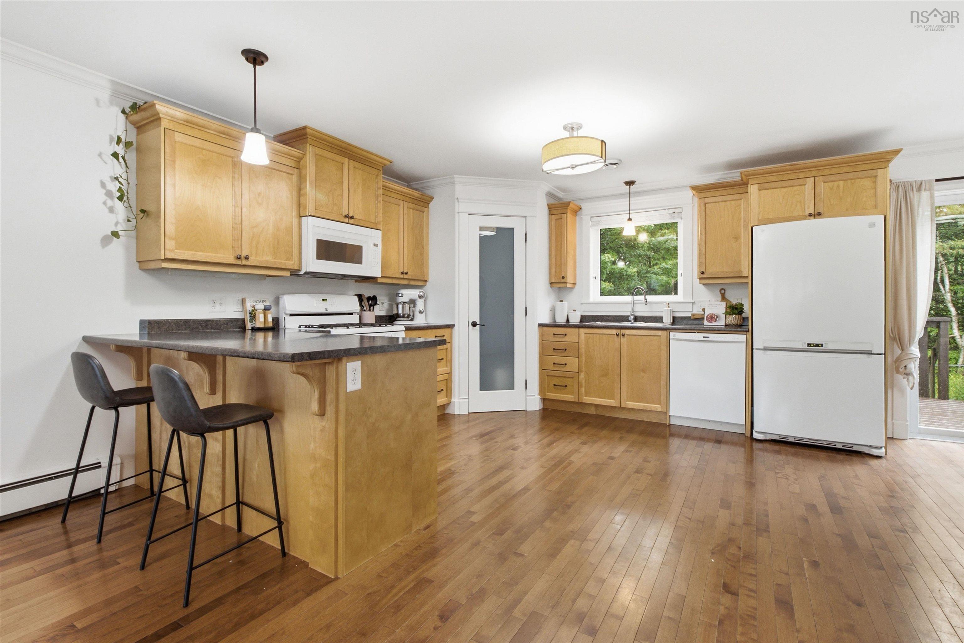 $679,900.00: 100 Viridian Drive, Dartmouth