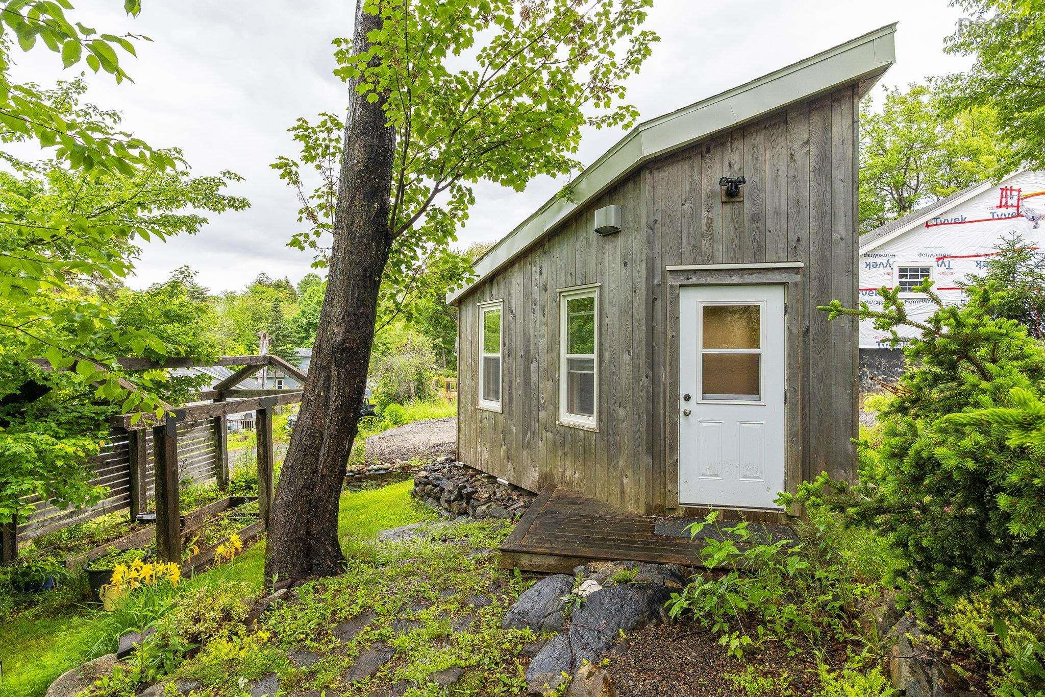 $620,000.00: 6 Battery Drive, Halifax