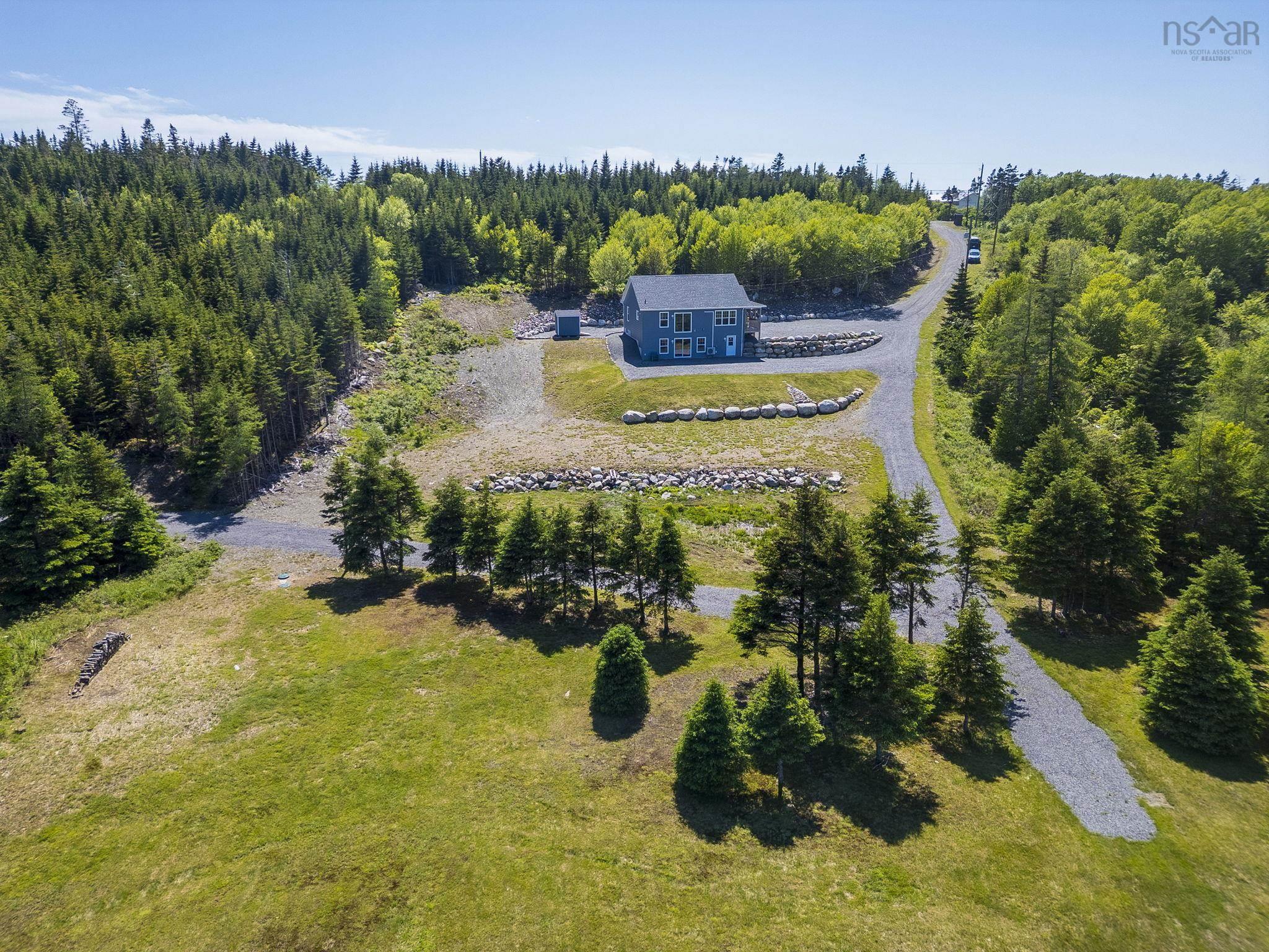 $499,900.00: 9118 316 Highway, New Harbour