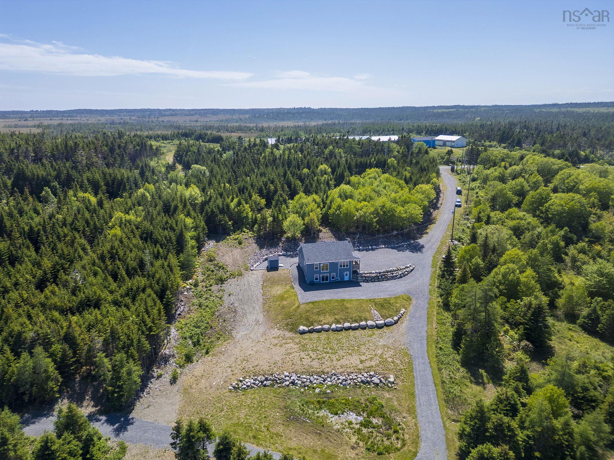 $499,900.00: 9118 316 Highway, New Harbour