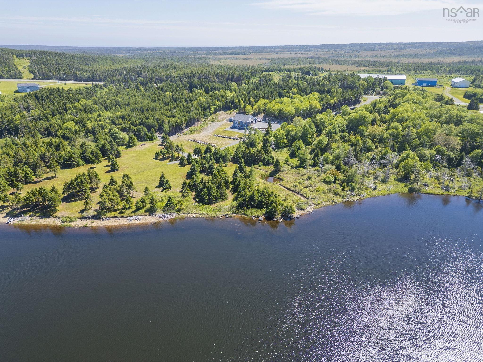 $499,900.00: 9118 316 Highway, New Harbour