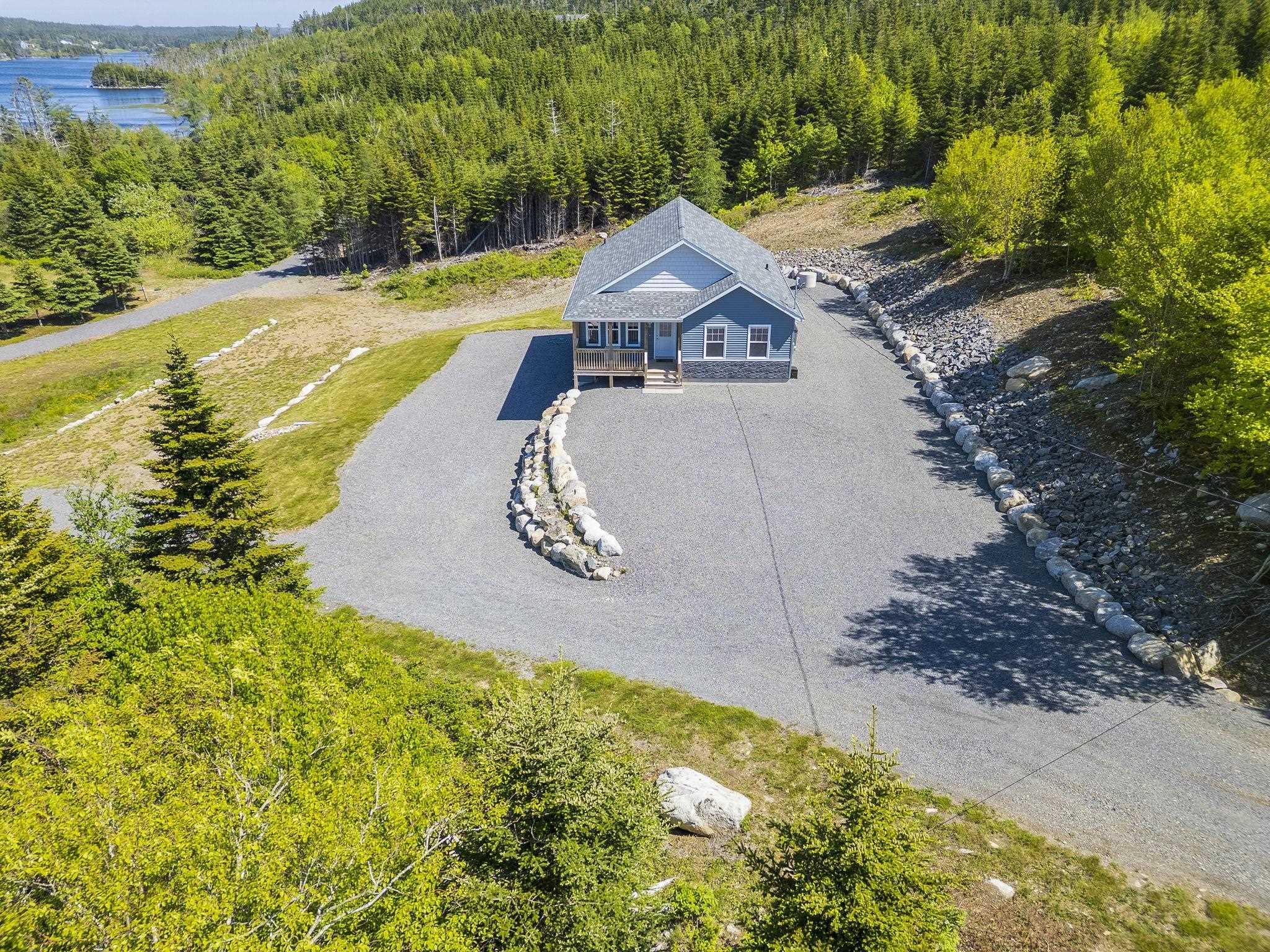 $499,900.00: 9118 316 Highway, New Harbour