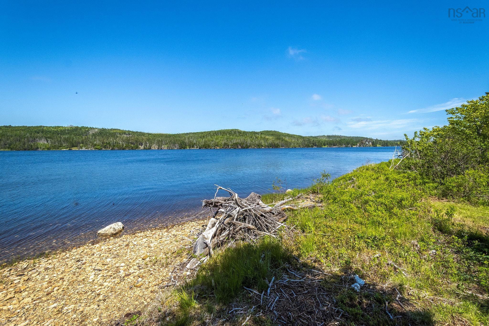 $499,900.00: 9118 316 Highway, New Harbour
