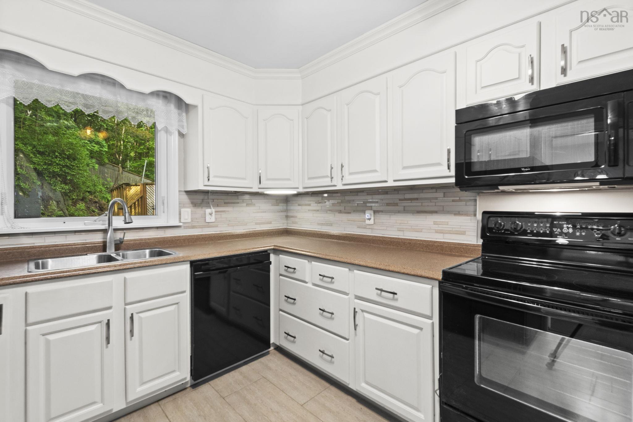 $590,000.00: 10 Plymouth Street, Halifax