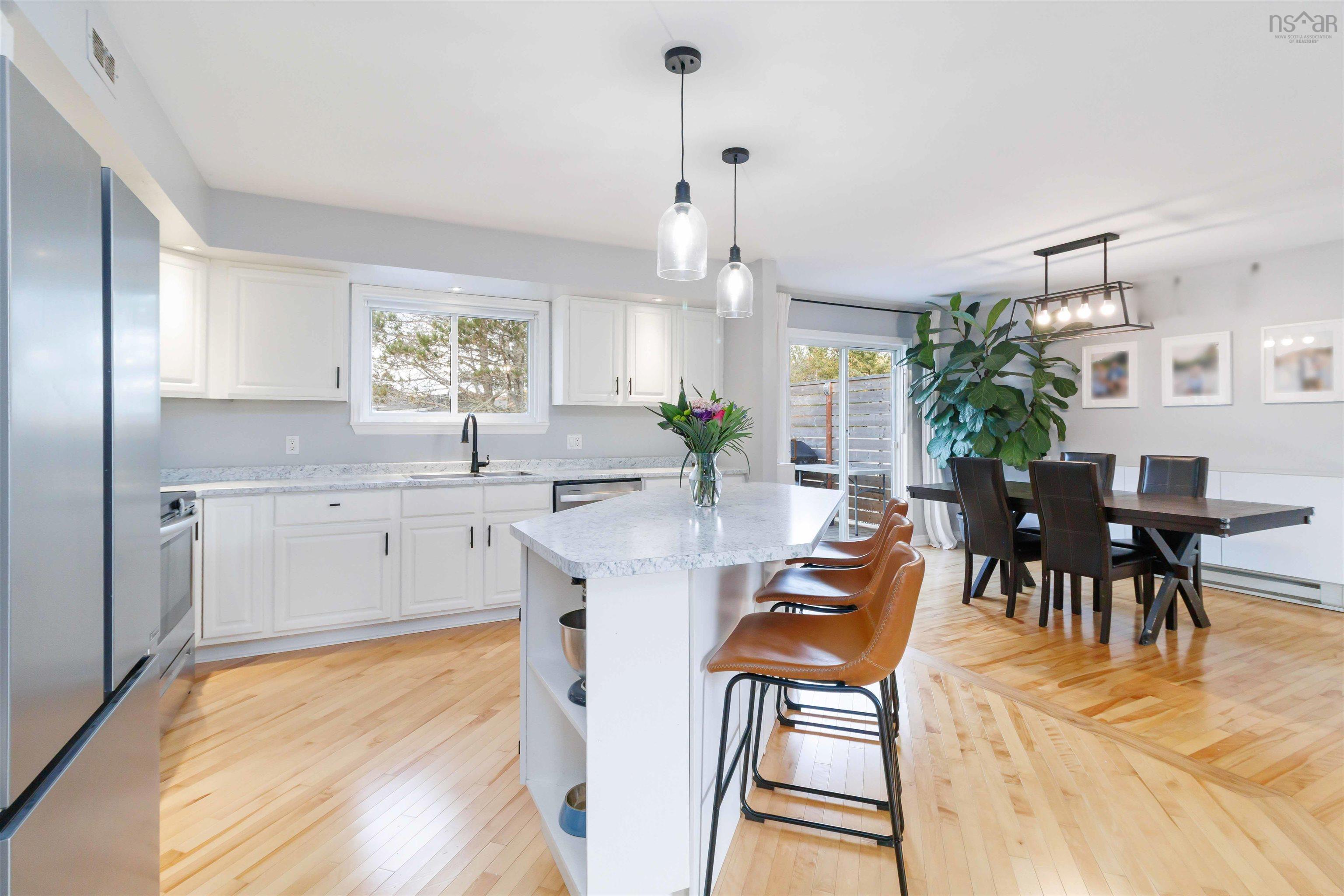 $575,000.00: 9 Ascot Way, Lower Sackville