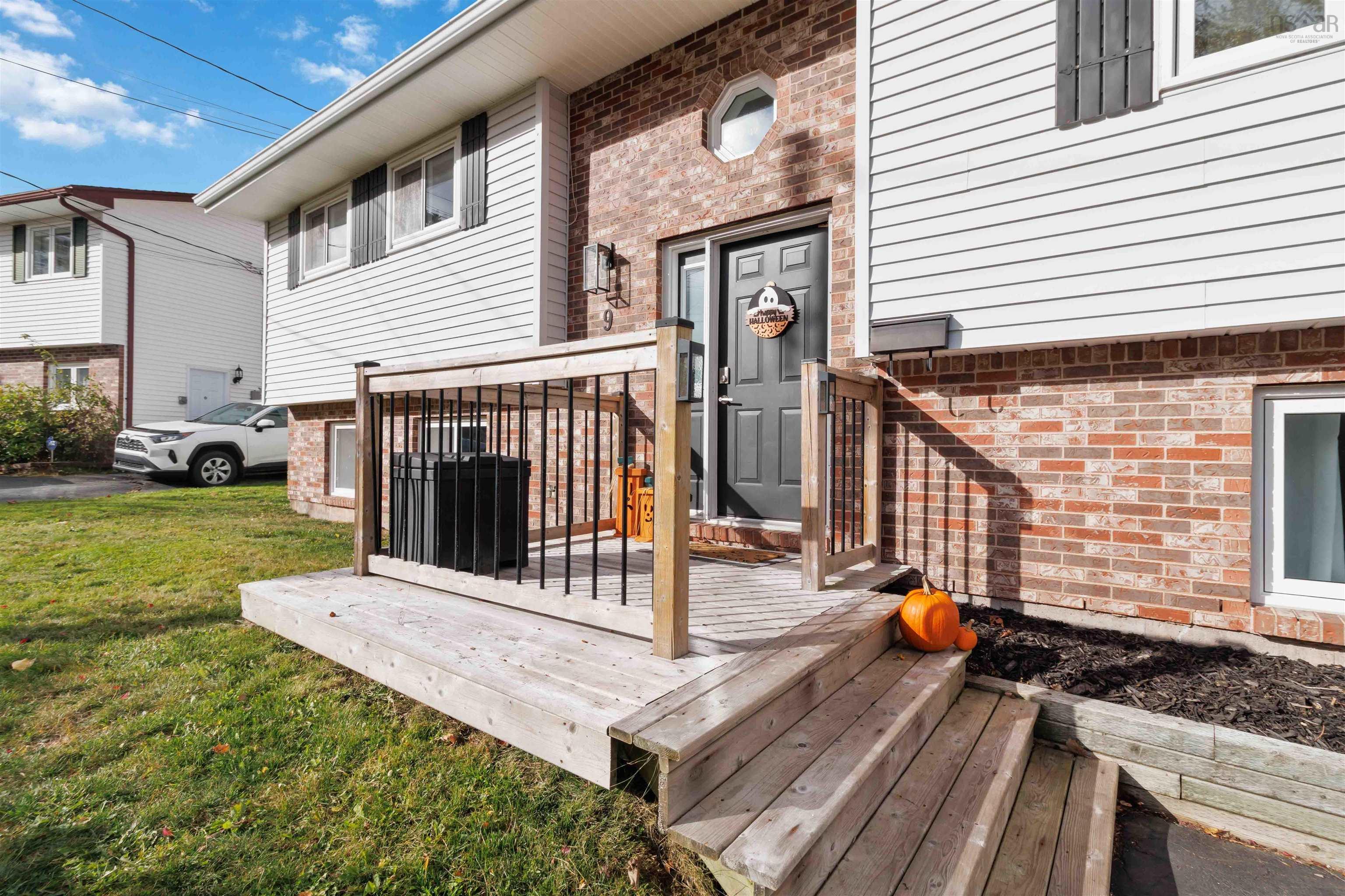 $575,000.00: 9 Ascot Way, Lower Sackville