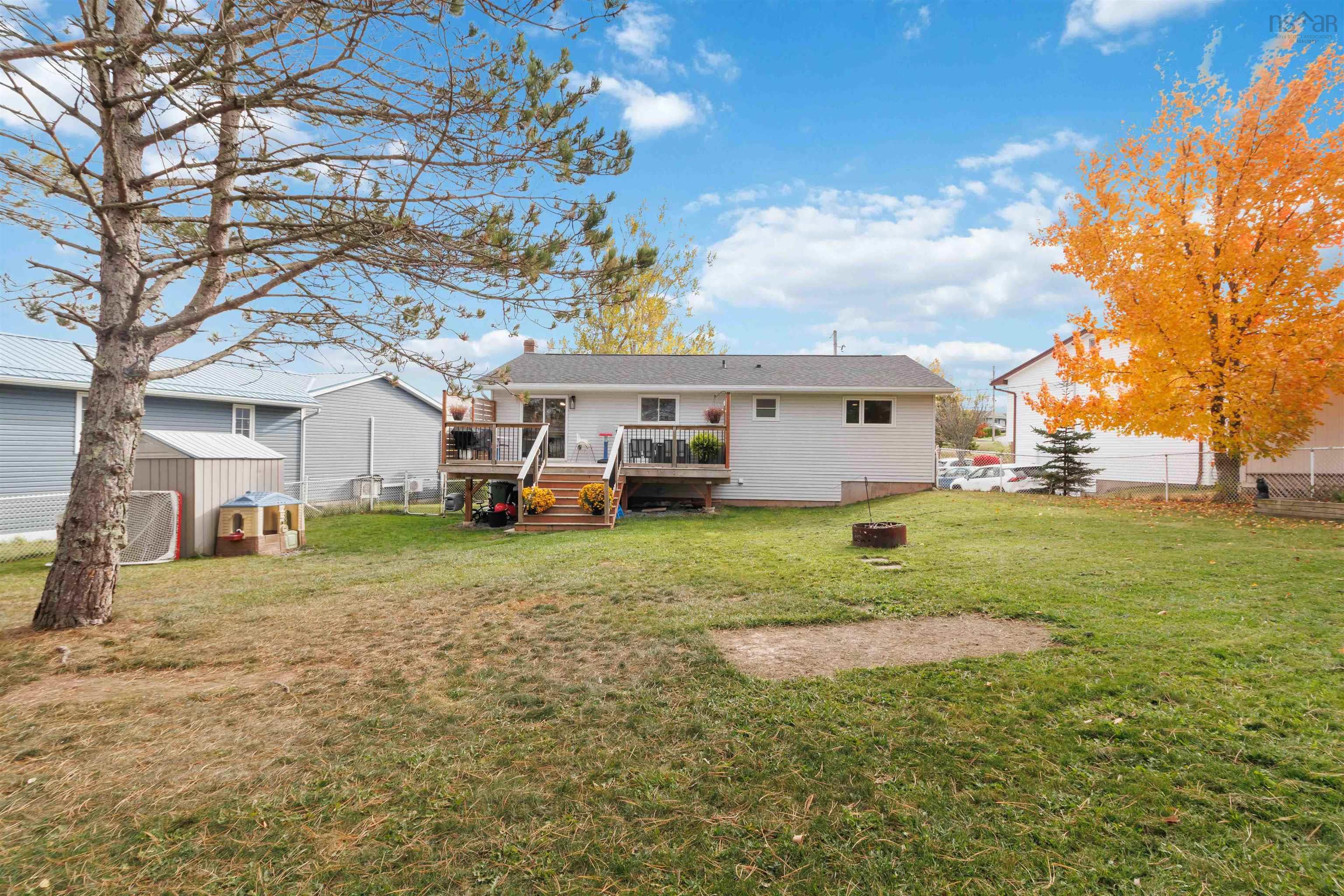 $575,000.00: 9 Ascot Way, Lower Sackville