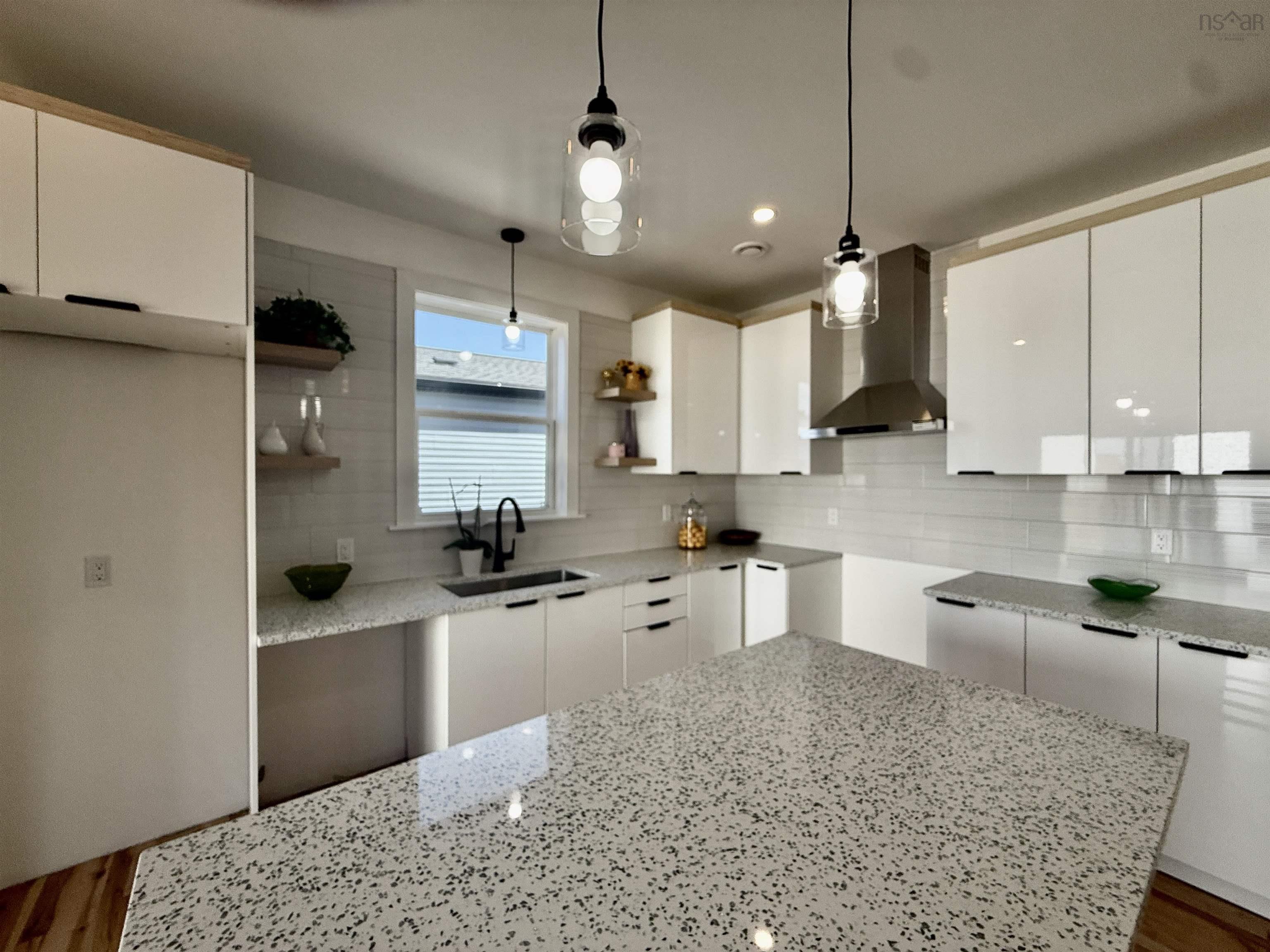 $699,999.00: 164 Provence Way, Timberlea
