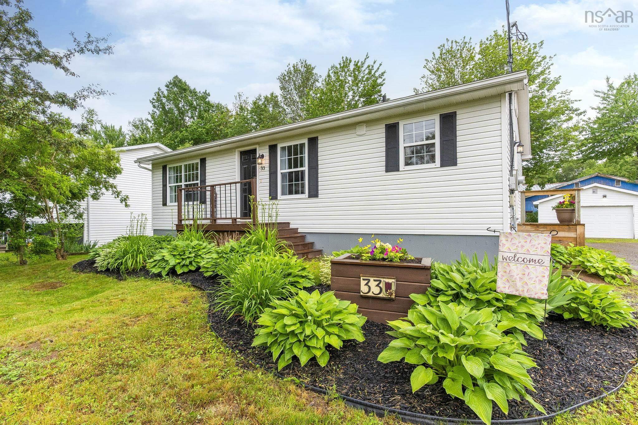 33 Ladyslipper Drive, Centreville, NS (MLS® 202615652) | Centreville Real Estate | RE/MAX Halifax