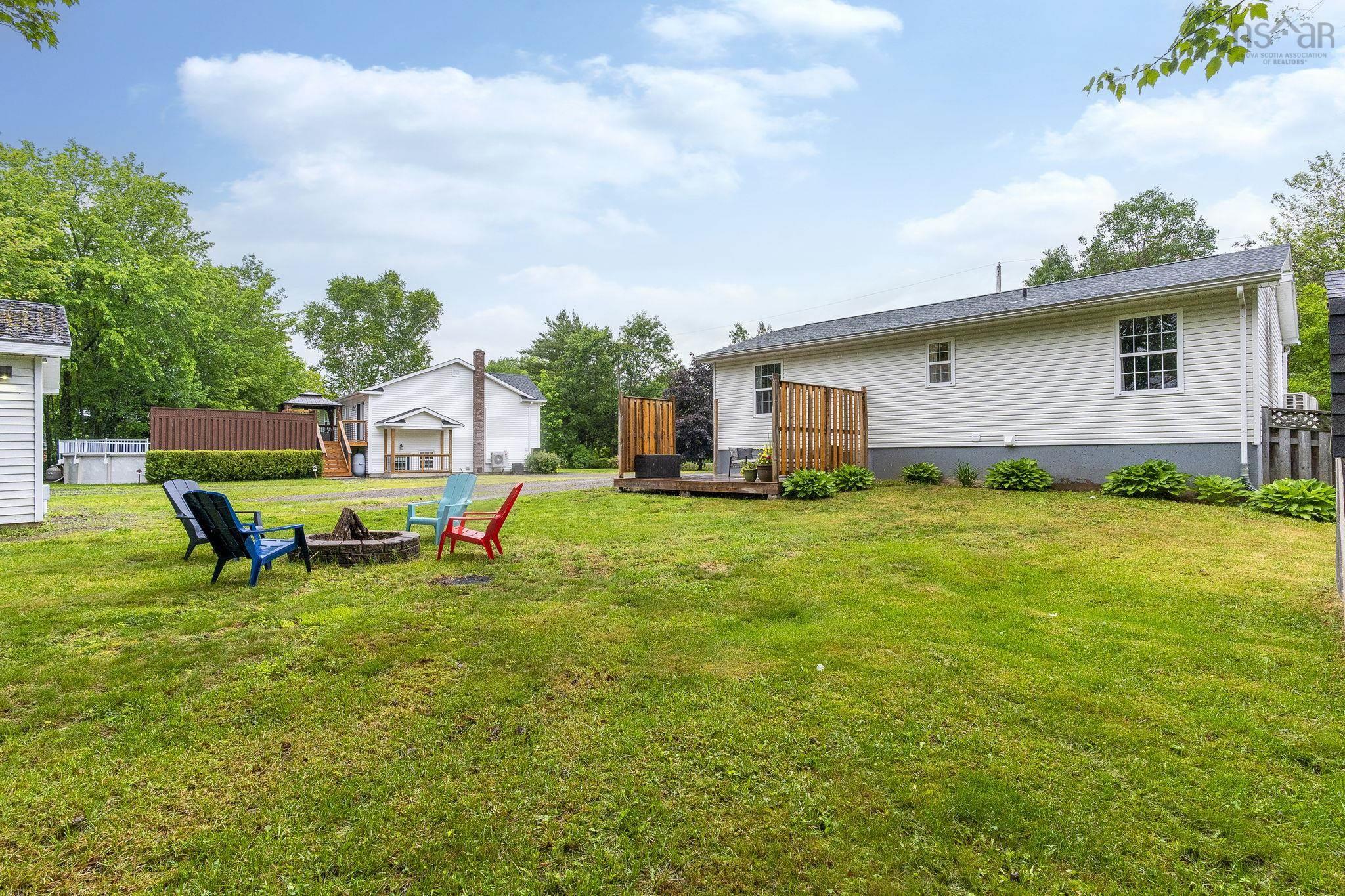 $379,000.00: 33 Ladyslipper Drive, Centreville