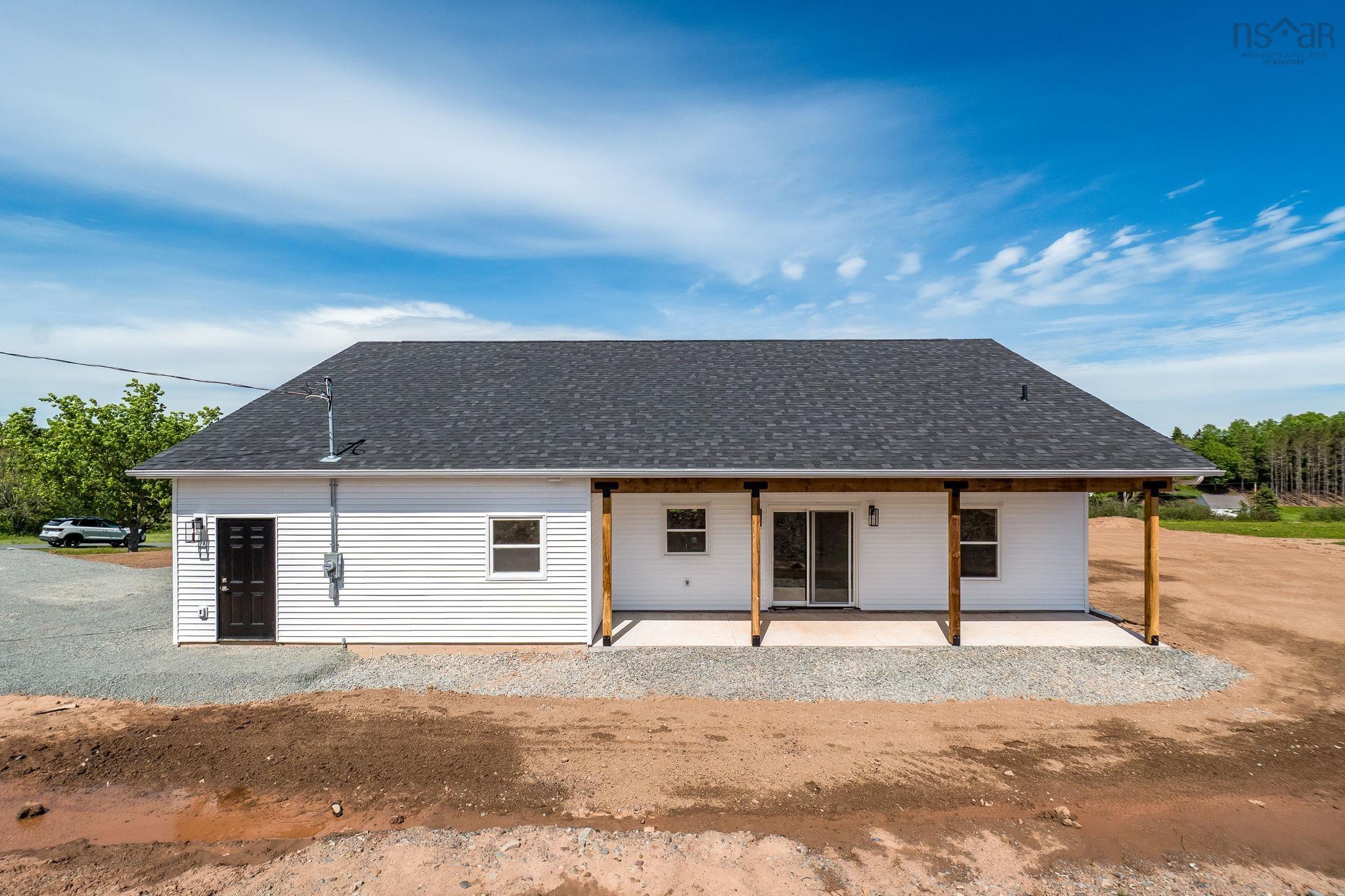 $599,000.00: 3905 Highway 357, Meaghers Grant