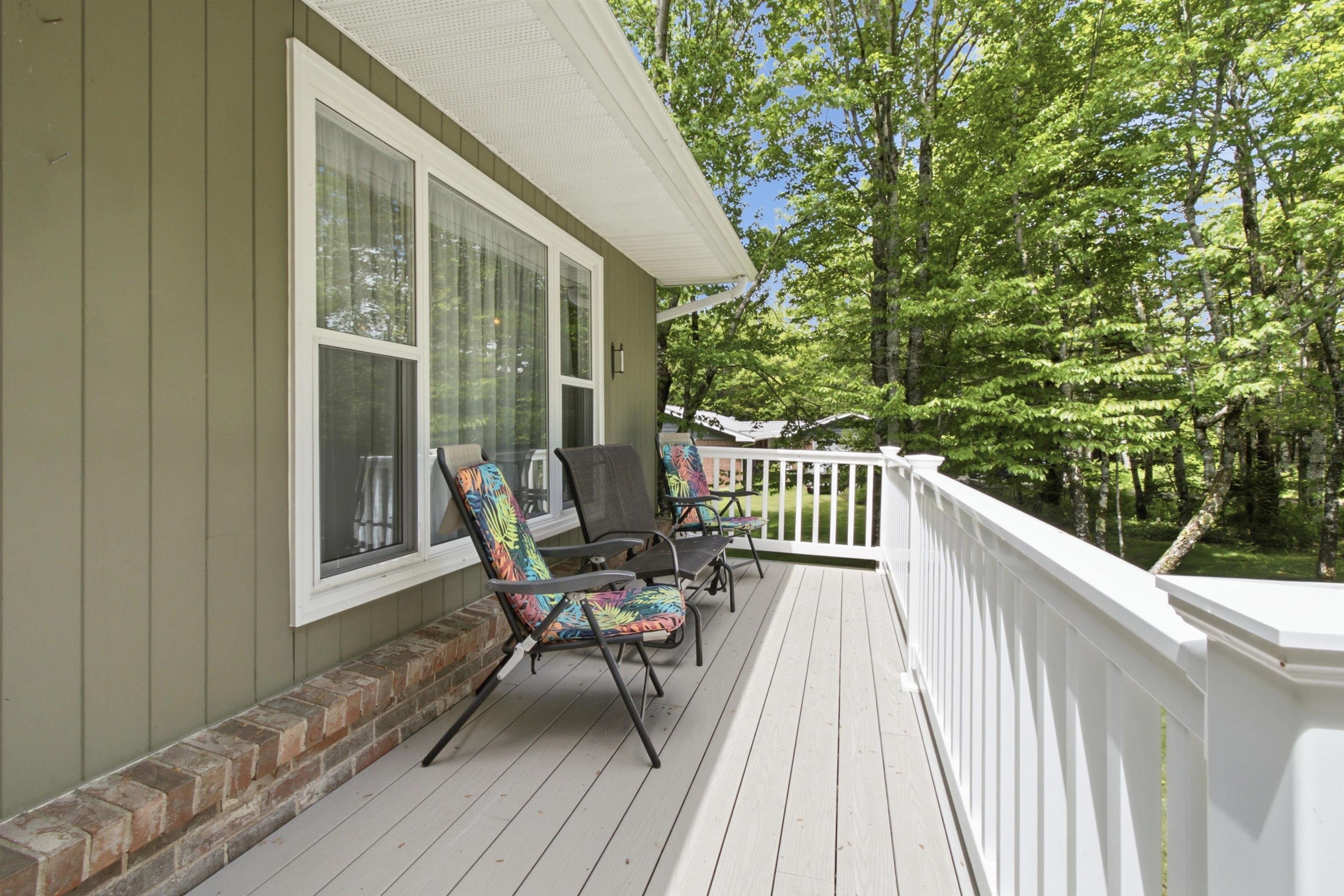 $575,000.00: 16 Mohawk Street, Hammonds Plains