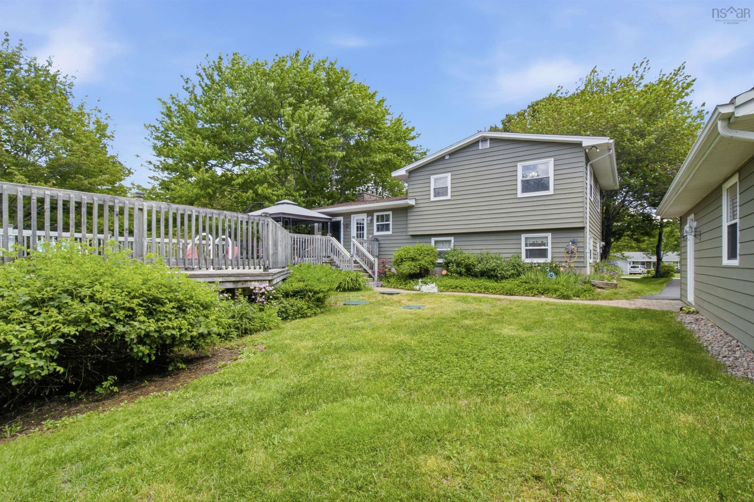 $575,000.00: 16 Mohawk Street, Hammonds Plains