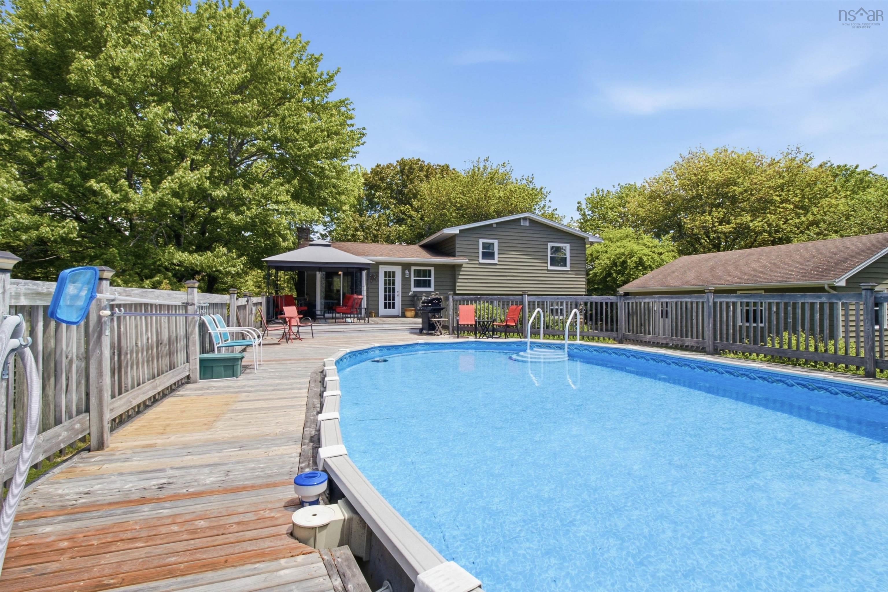 $575,000.00: 16 Mohawk Street, Hammonds Plains