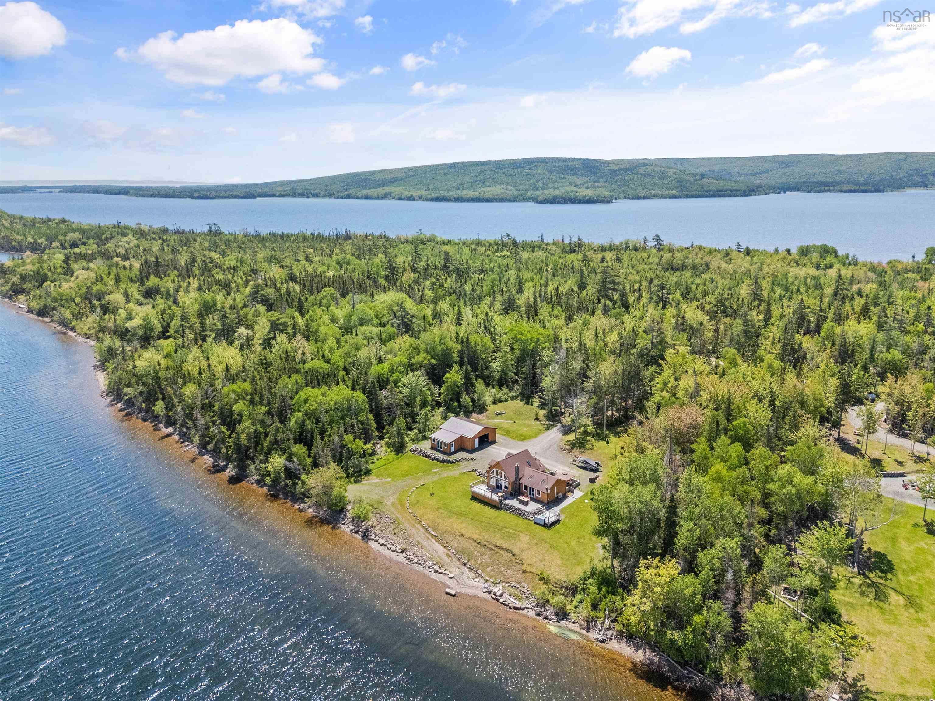 $599,900.00: 761 Stoney Point Road, Stoney Point