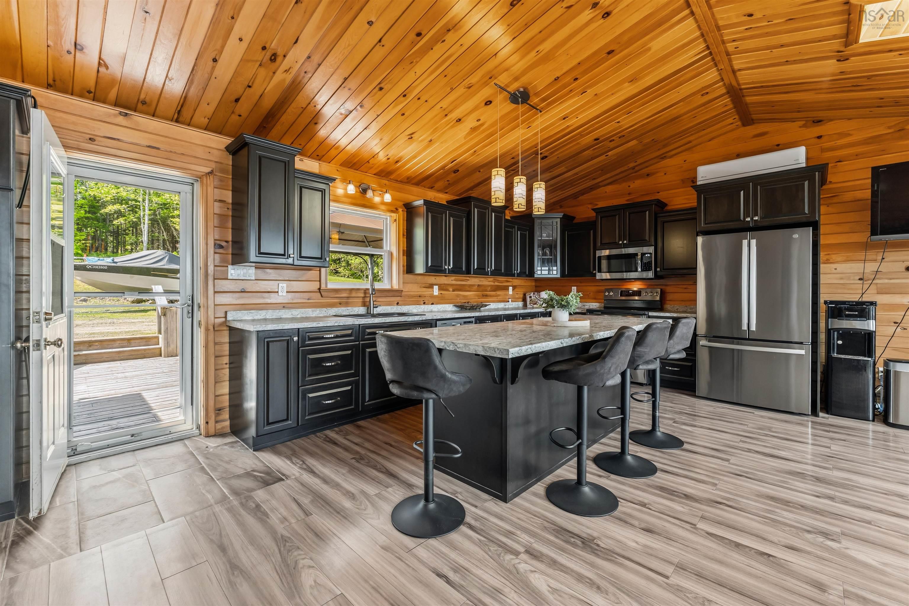 $599,900.00: 761 Stoney Point Road, Stoney Point