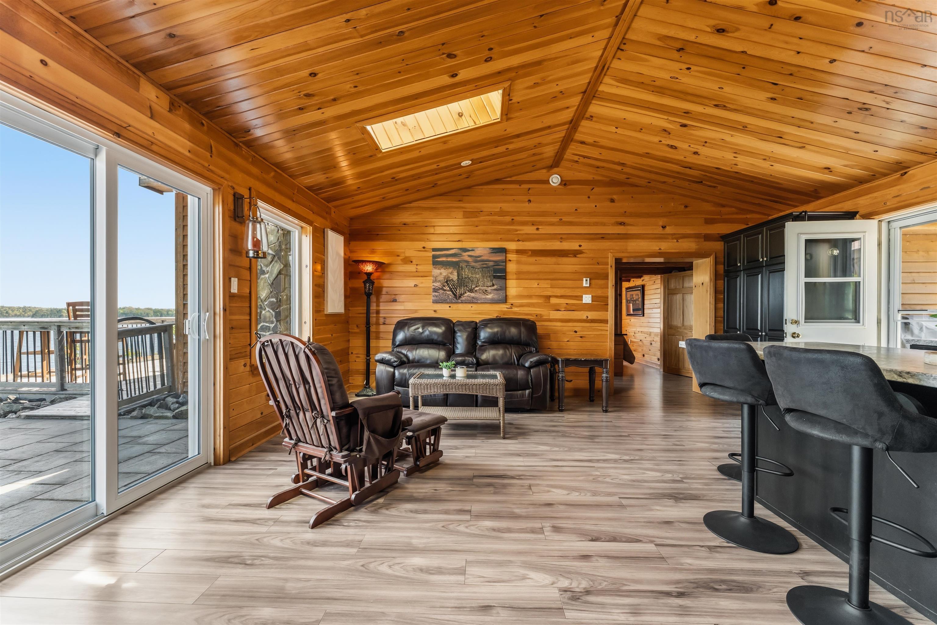 $599,900.00: 761 Stoney Point Road, Stoney Point