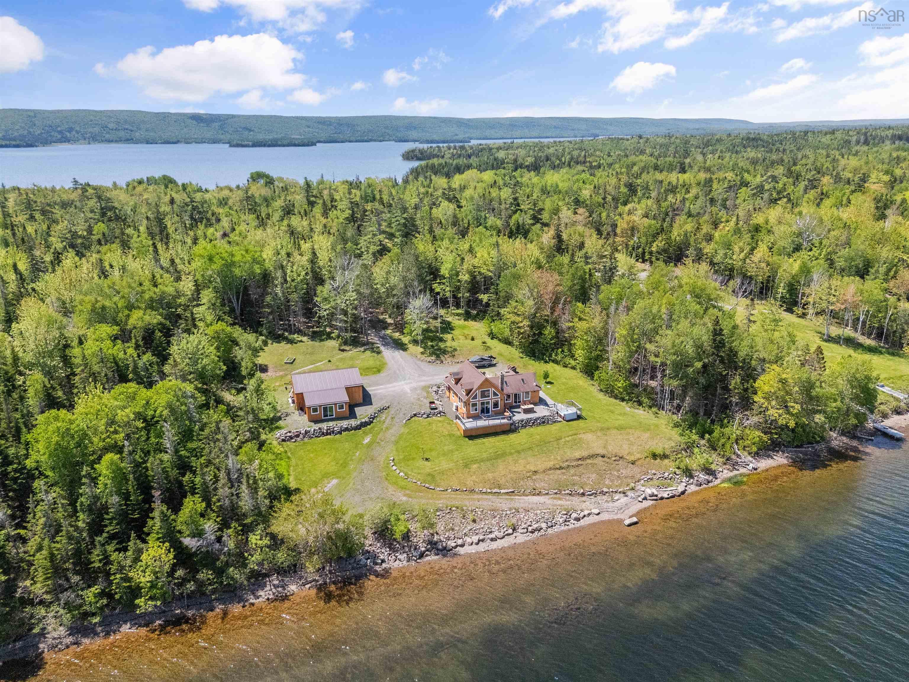 $599,900.00: 761 Stoney Point Road, Stoney Point