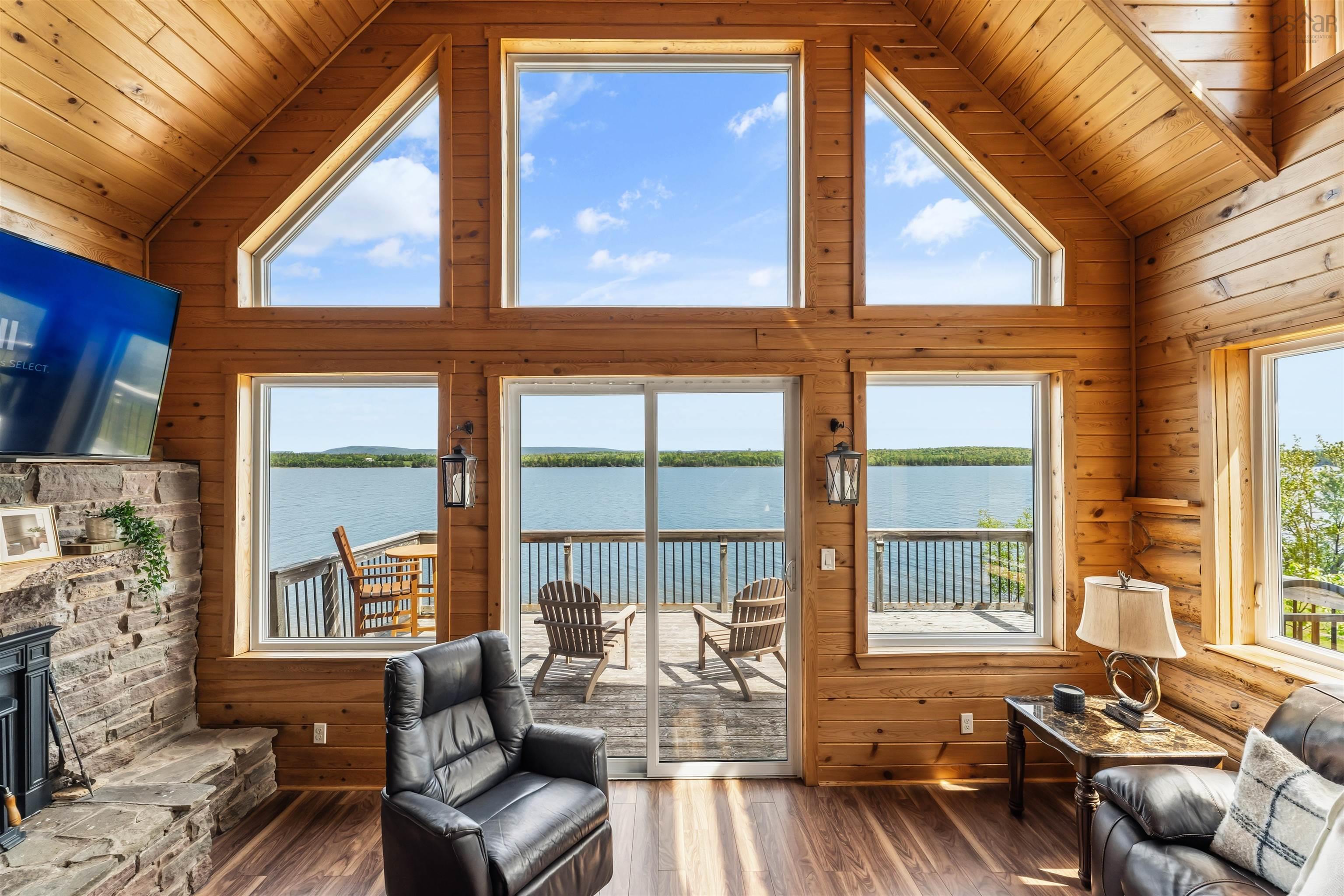 $599,900.00: 761 Stoney Point Road, Stoney Point